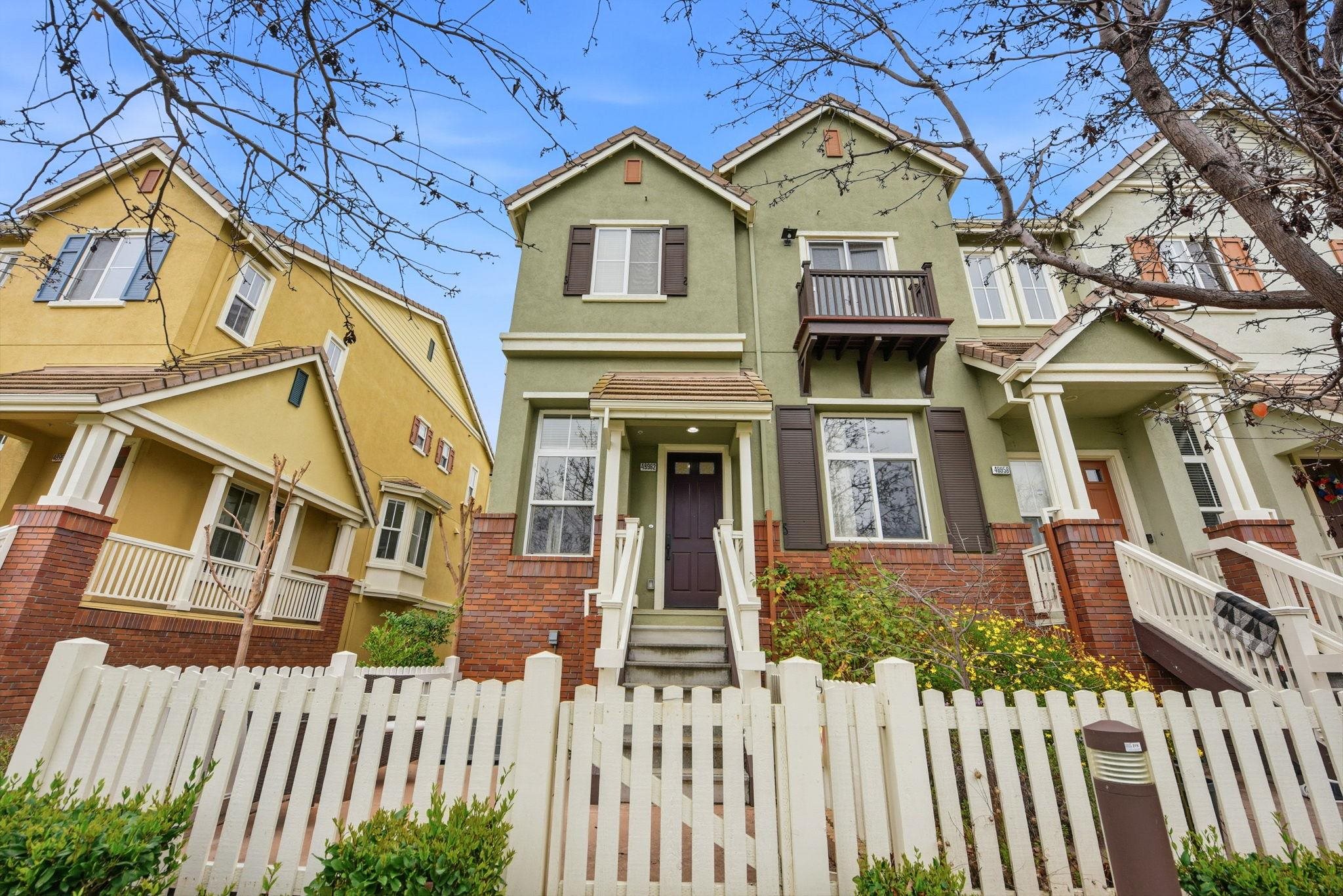 Photo #1: 41124348 Listing: Photo #1