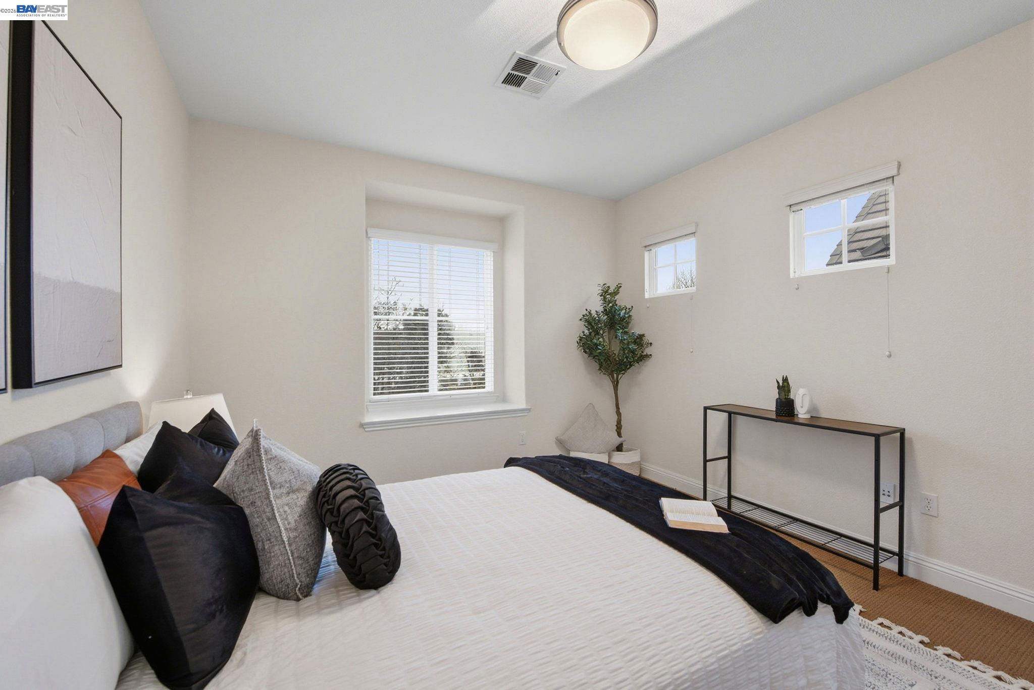 Detail Gallery Image 24 of 48 For 48962 Woodgrove Cmn, Fremont,  CA 94539 - 3 Beds | 2/1 Baths