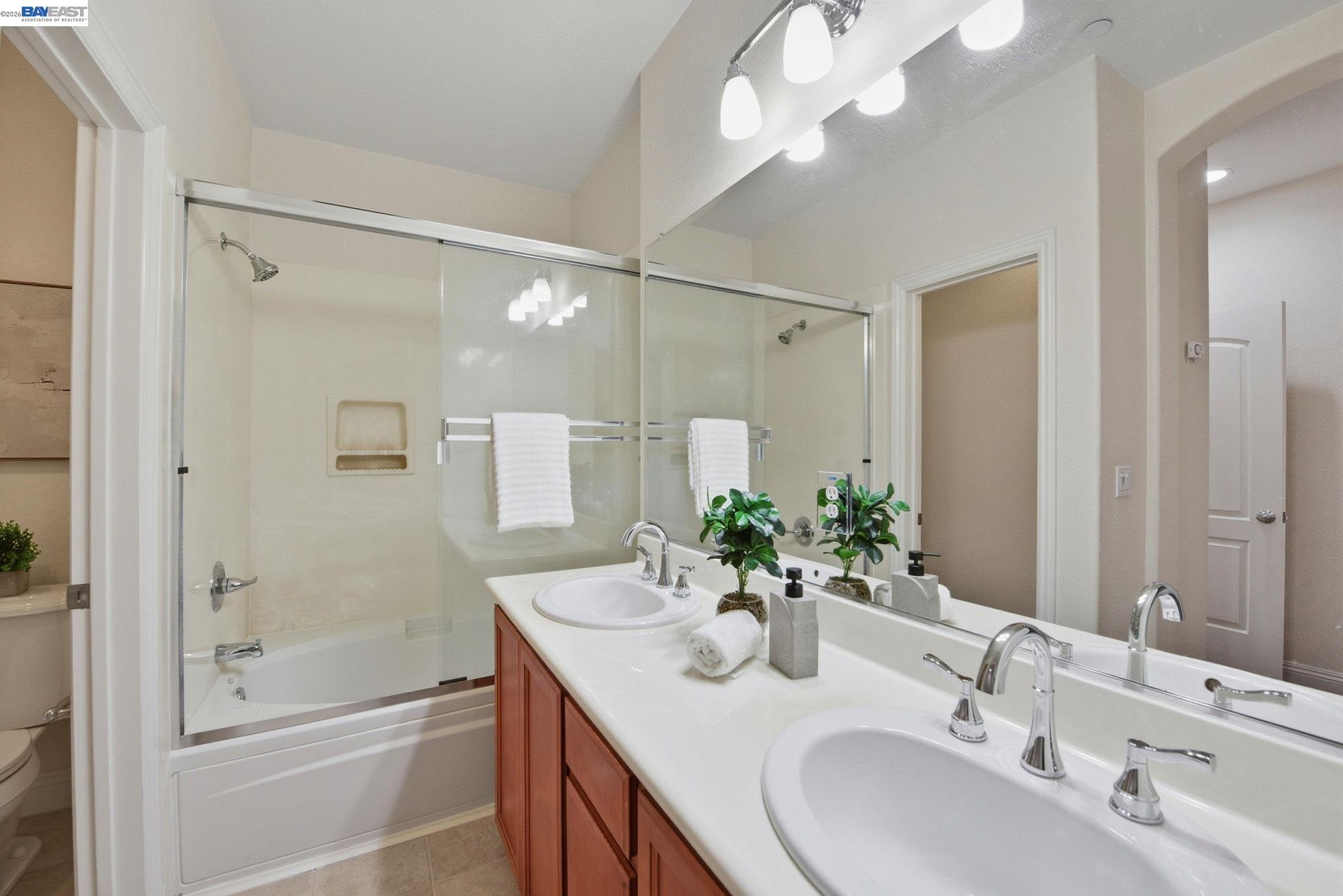 Detail Gallery Image 31 of 48 For 48962 Woodgrove Cmn, Fremont,  CA 94539 - 3 Beds | 2/1 Baths