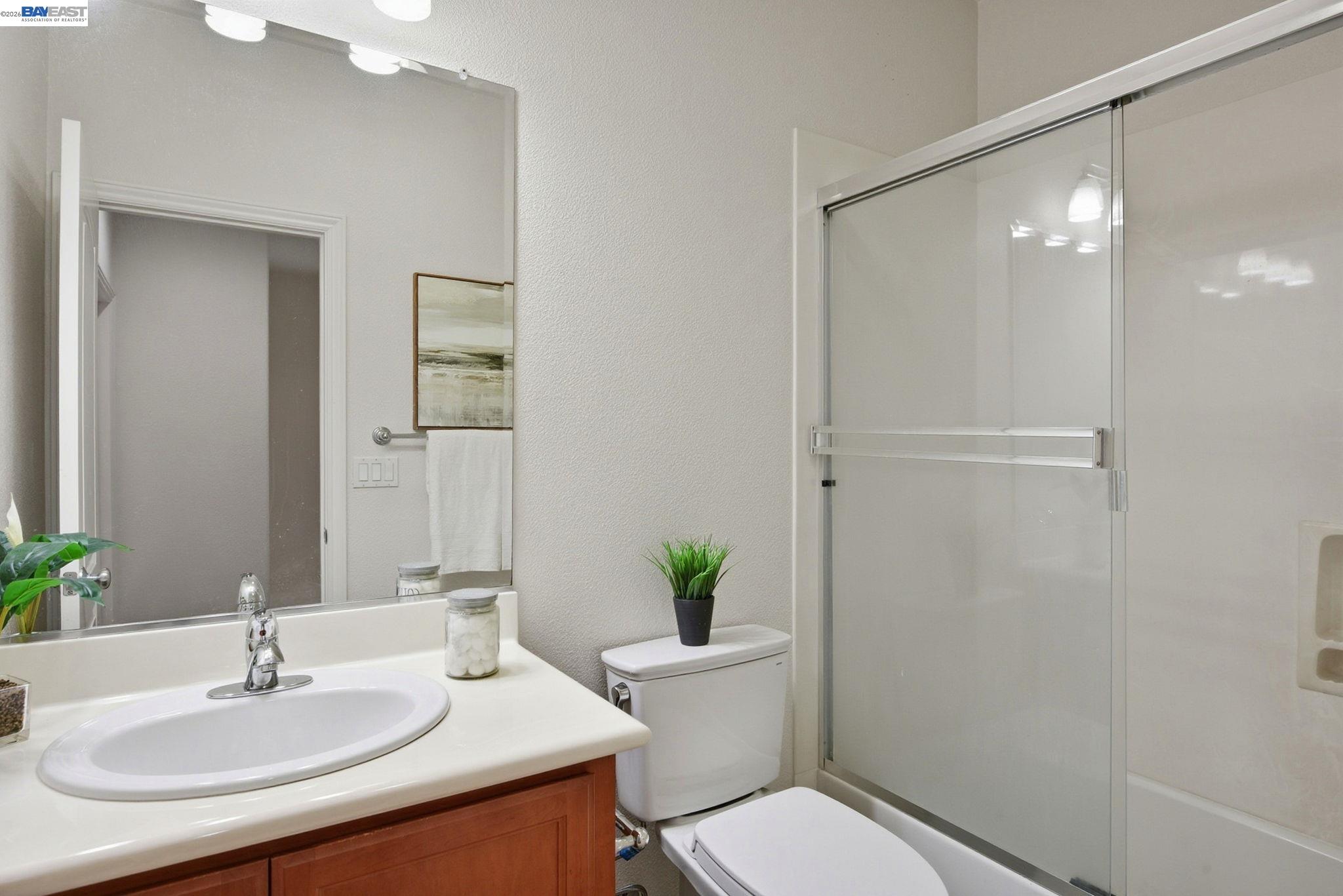 Detail Gallery Image 32 of 48 For 48962 Woodgrove Cmn, Fremont,  CA 94539 - 3 Beds | 2/1 Baths