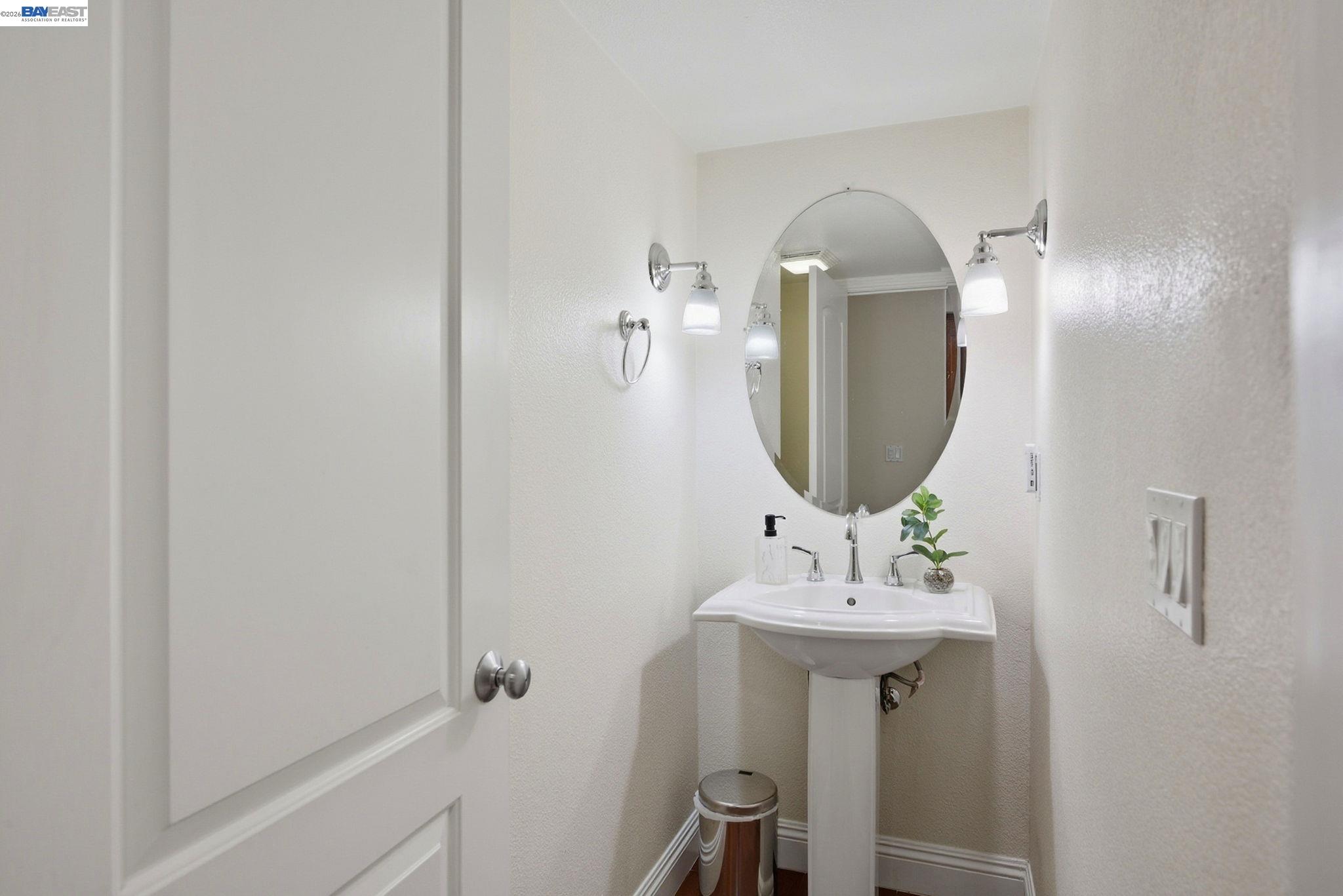 Detail Gallery Image 33 of 48 For 48962 Woodgrove Cmn, Fremont,  CA 94539 - 3 Beds | 2/1 Baths