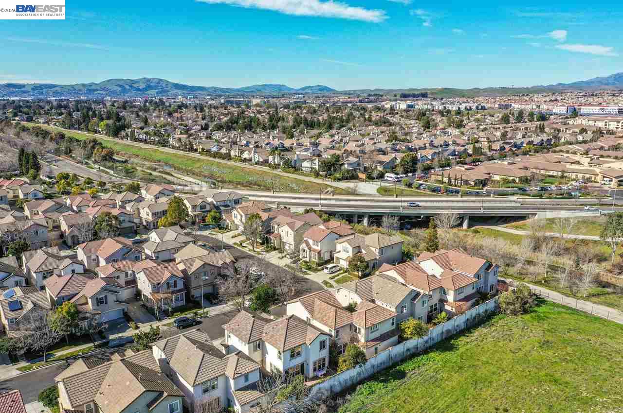 Detail Gallery Image 56 of 60 For 2849 Chocolate St, Pleasanton,  CA 94588 - 4 Beds | 2/1 Baths