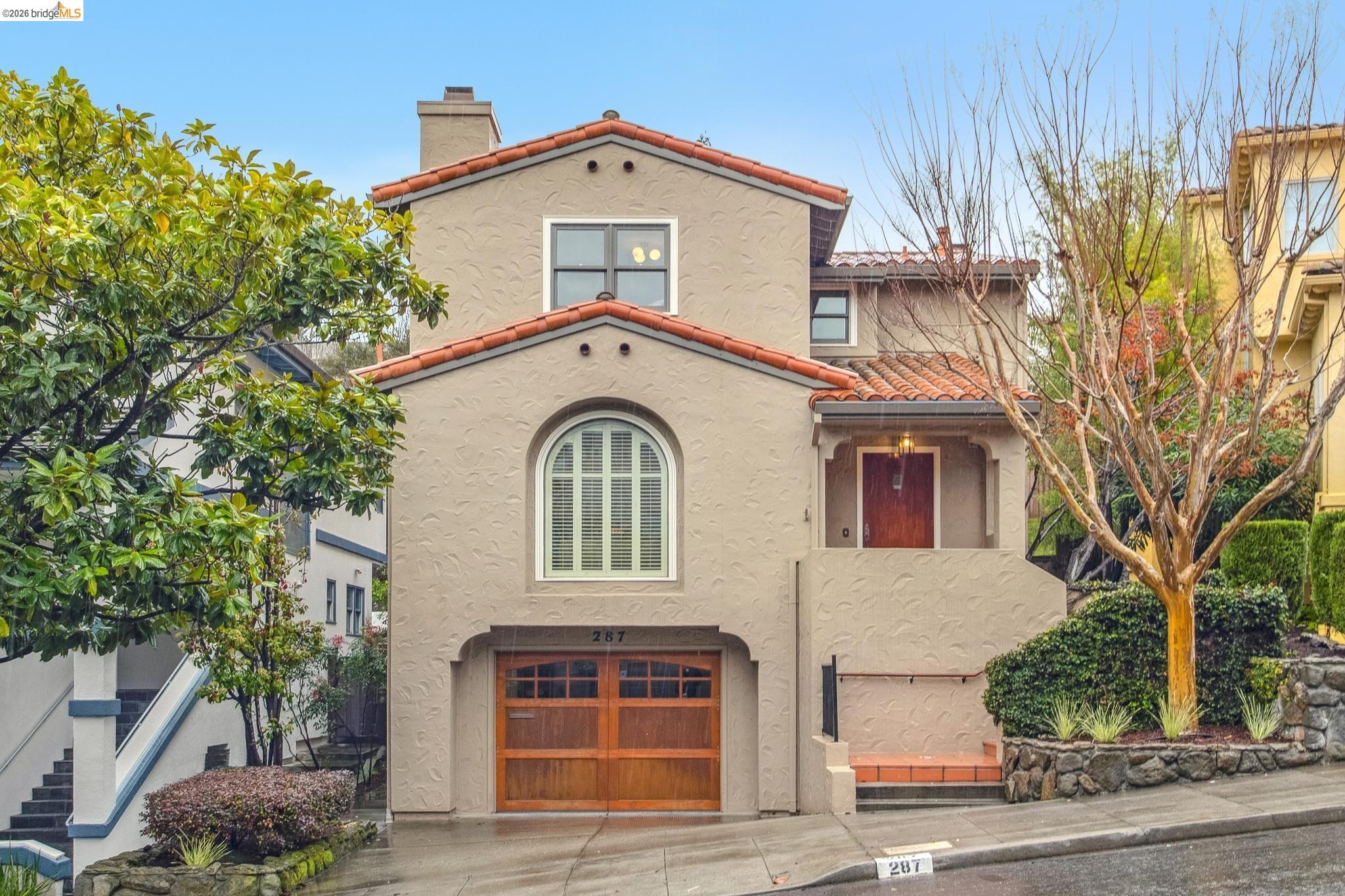 Front Image Thumbnail for EB41124352