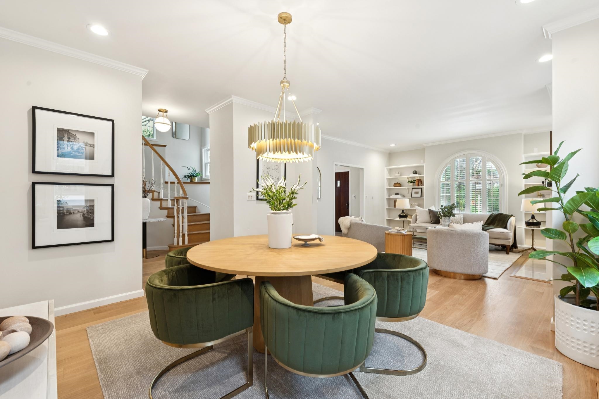 Detail Gallery Image 15 of 56 For 287 Cross Road, Oakland,  CA 94618-2025 - 3 Beds | 2/1 Baths