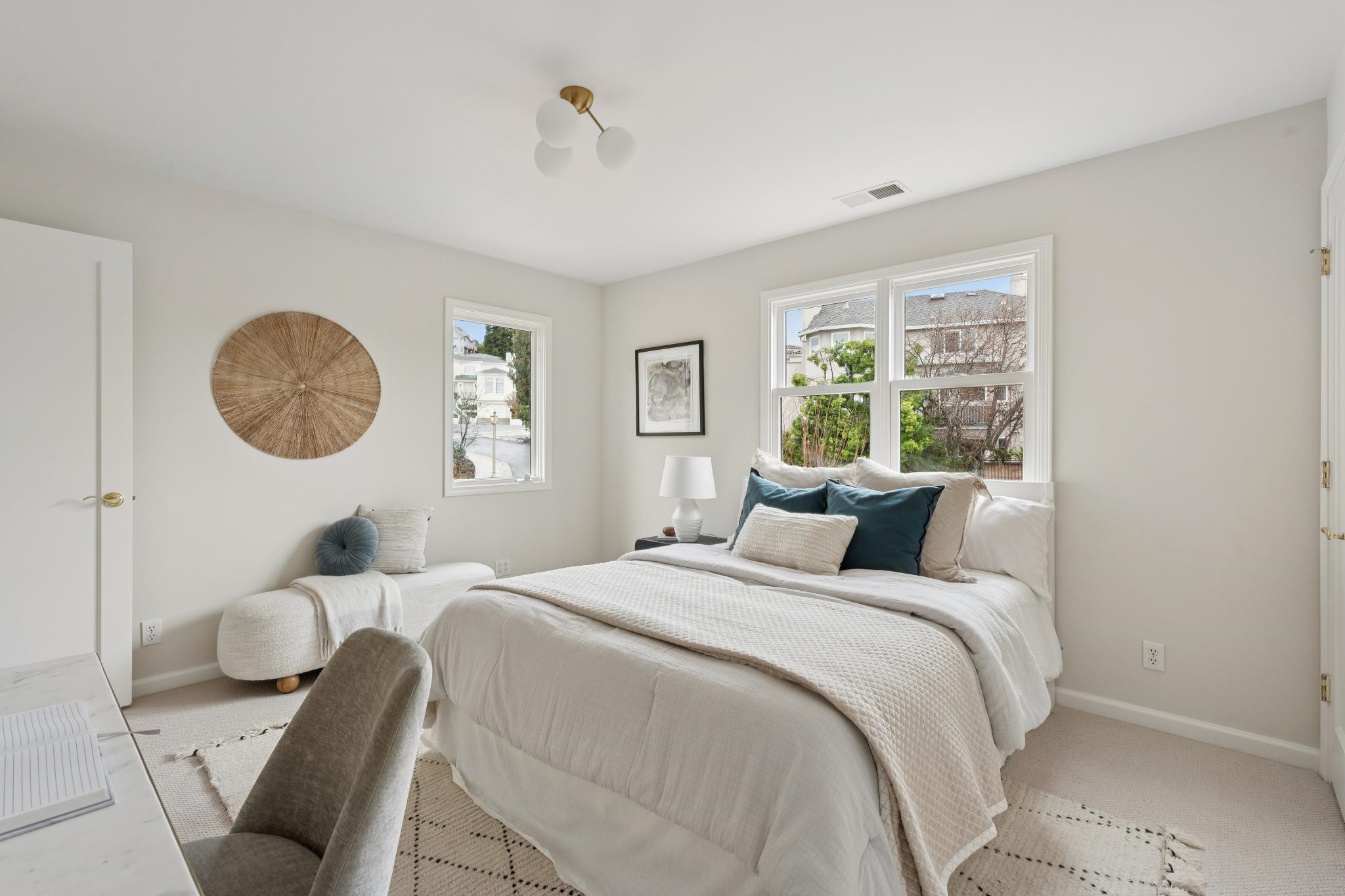 Detail Gallery Image 47 of 56 For 287 Cross Road, Oakland,  CA 94618-2025 - 3 Beds | 2/1 Baths