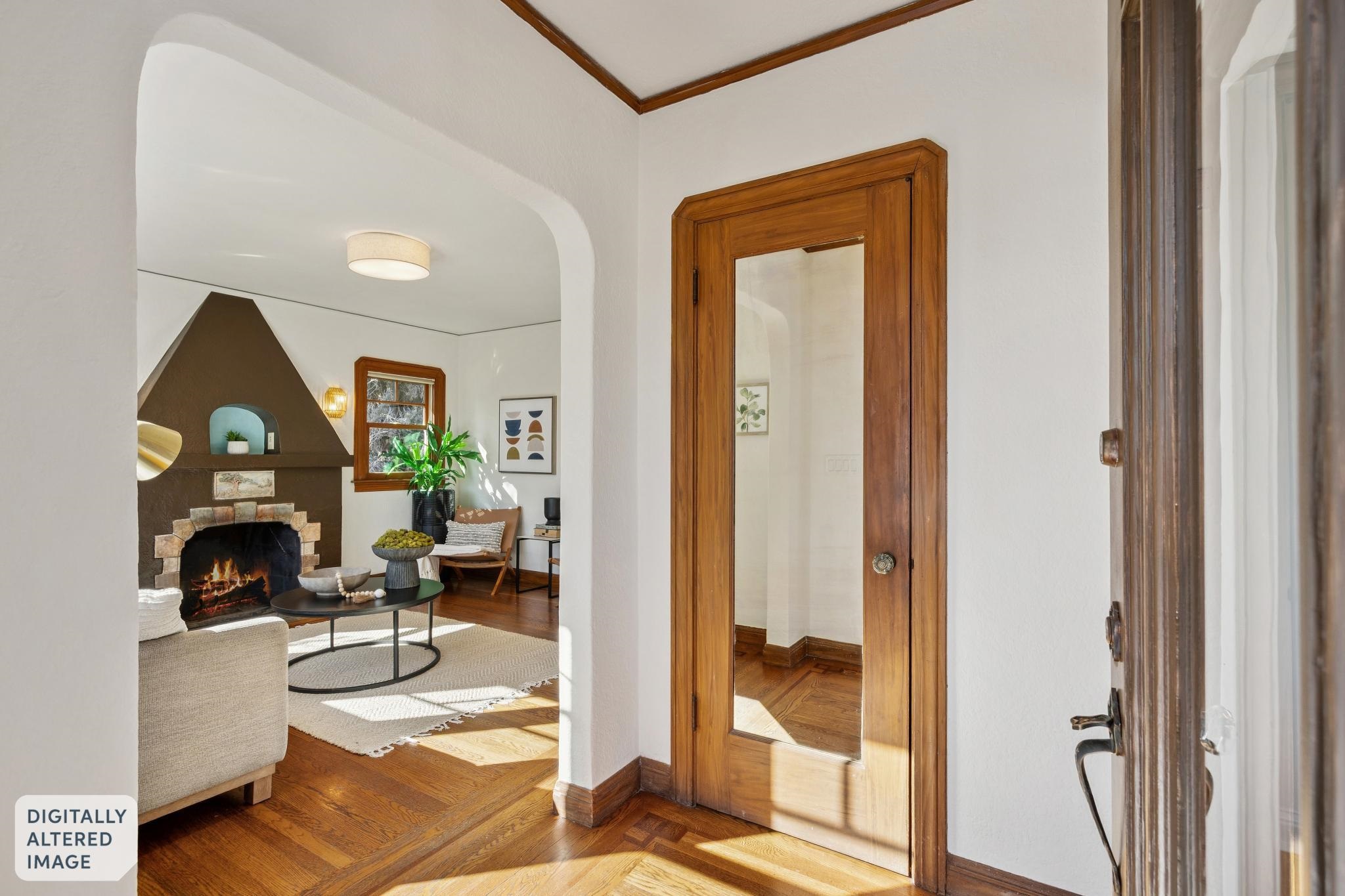 Detail Gallery Image 4 of 59 For 1207 Francisco Street, Berkeley,  CA 94702 - 3 Beds | 2 Baths