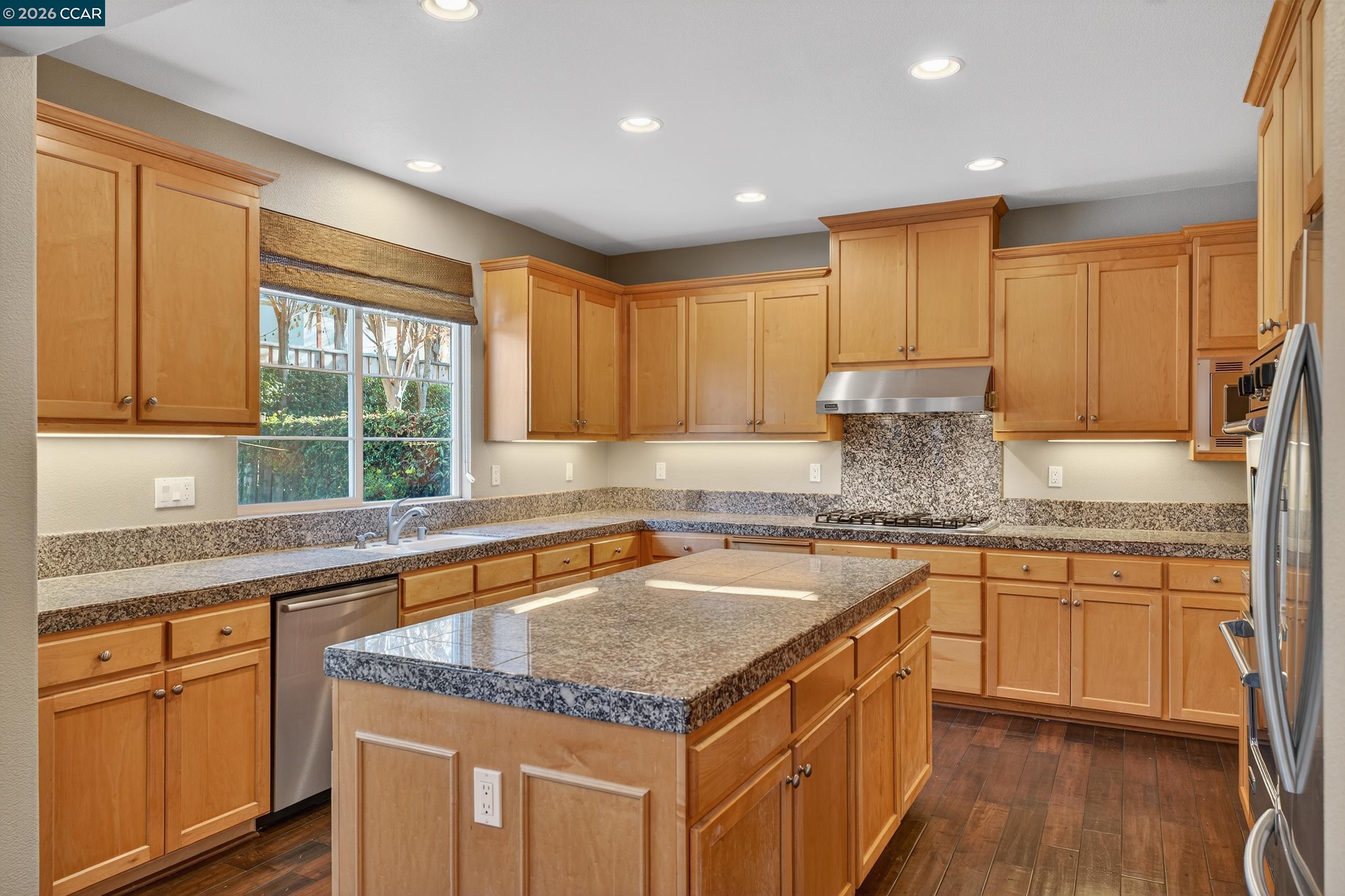 Detail Gallery Image 16 of 60 For 626 Karina Ct, San Ramon,  CA 94582 - 5 Beds | 3/1 Baths