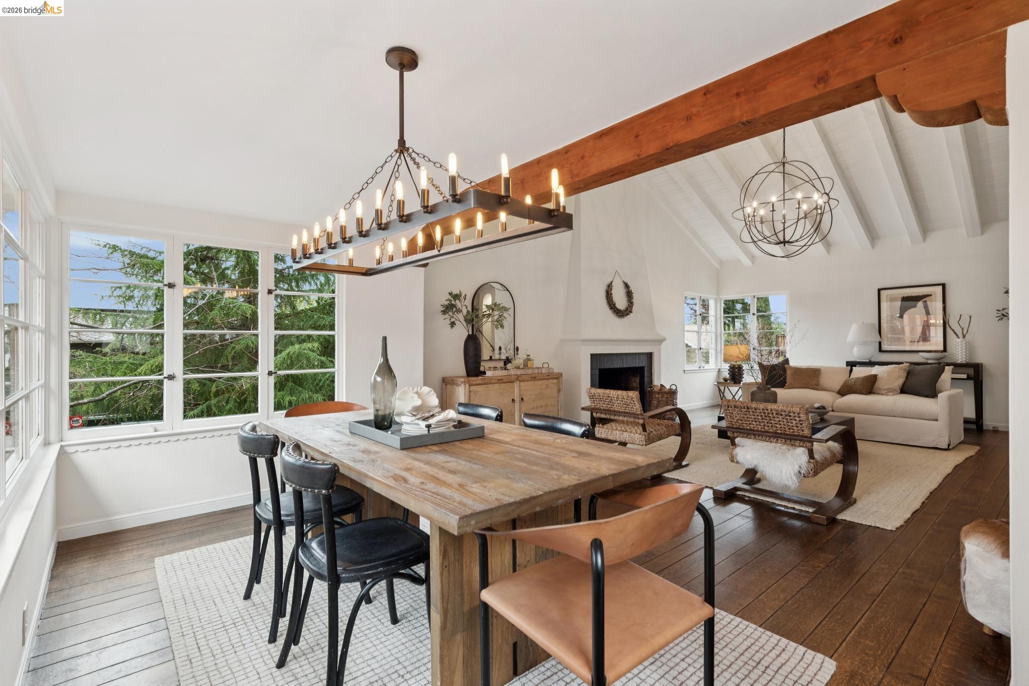 Detail Gallery Image 17 of 57 For 140 Cambridge Way, Piedmont,  CA 94611 - 3 Beds | 3 Baths