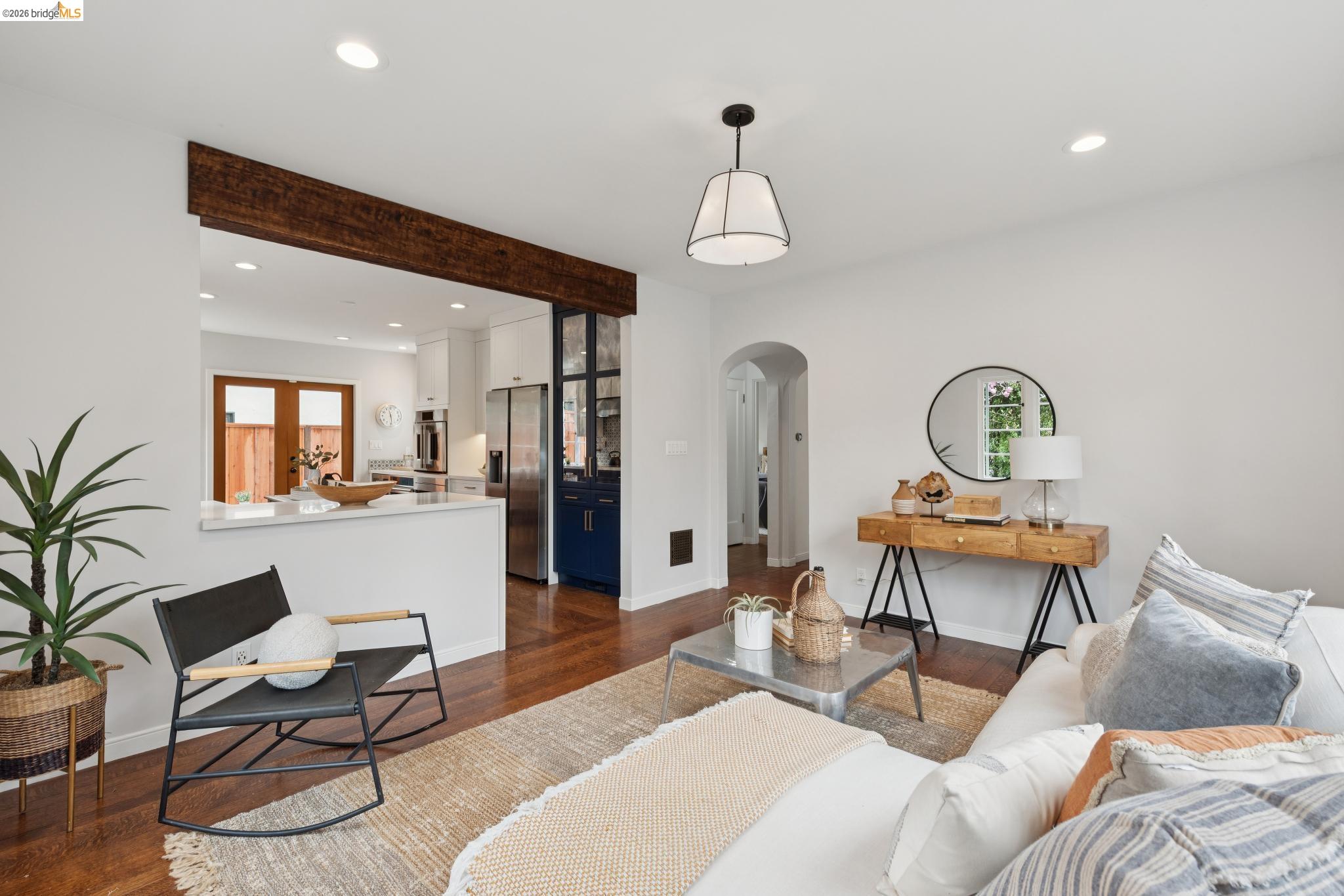 Detail Gallery Image 23 of 57 For 140 Cambridge Way, Piedmont,  CA 94611 - 3 Beds | 3 Baths