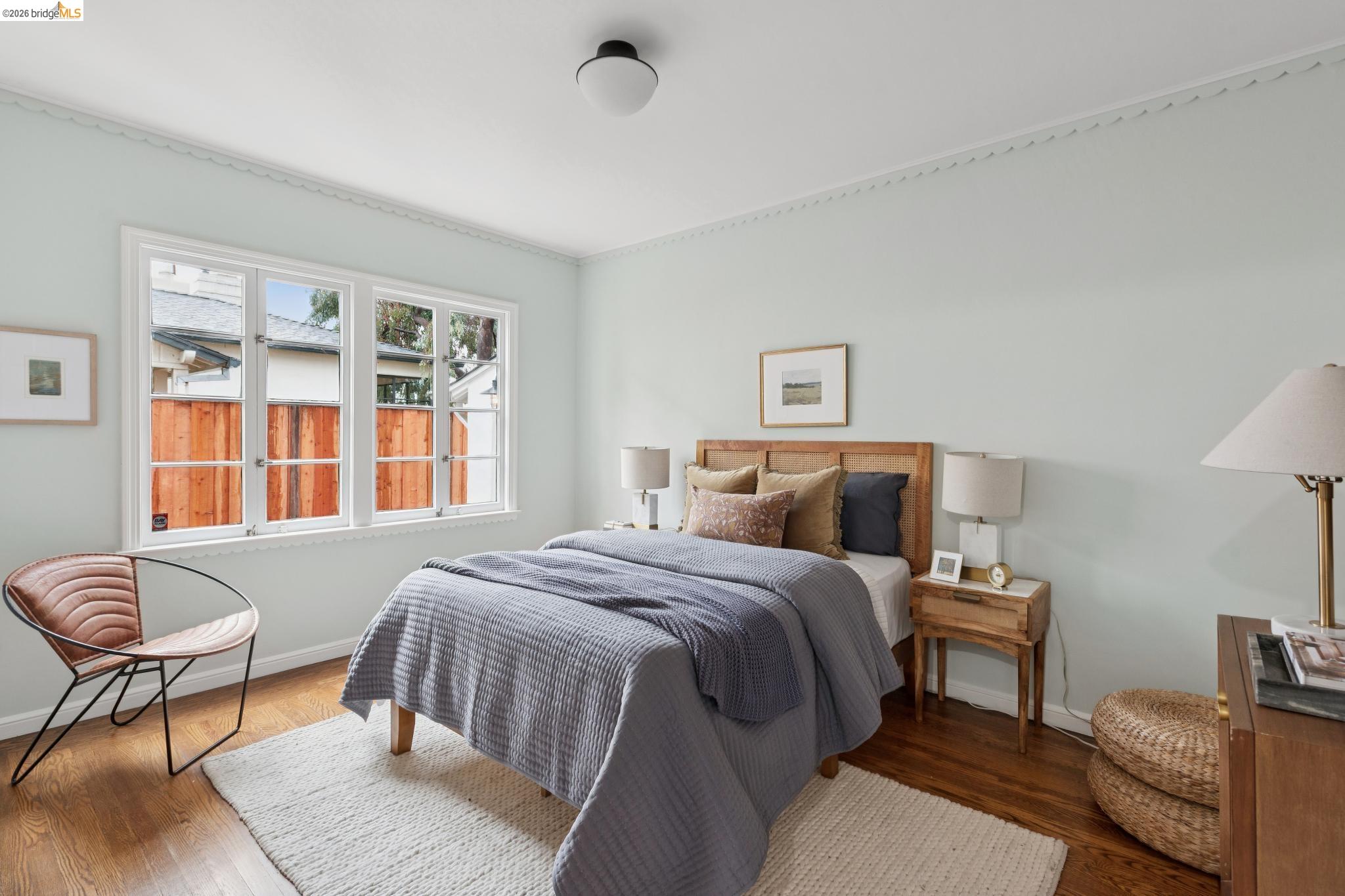 Detail Gallery Image 31 of 57 For 140 Cambridge Way, Piedmont,  CA 94611 - 3 Beds | 3 Baths