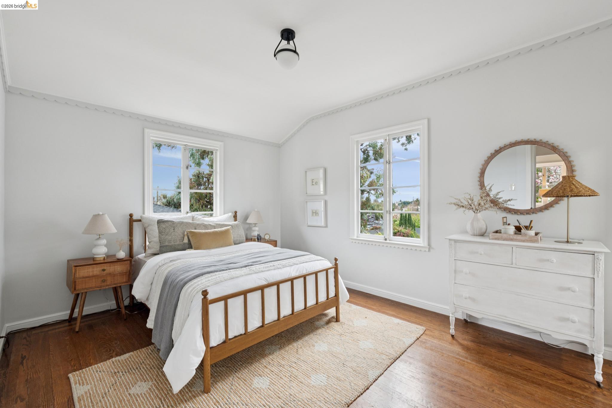 Detail Gallery Image 44 of 57 For 140 Cambridge Way, Piedmont,  CA 94611 - 3 Beds | 3 Baths