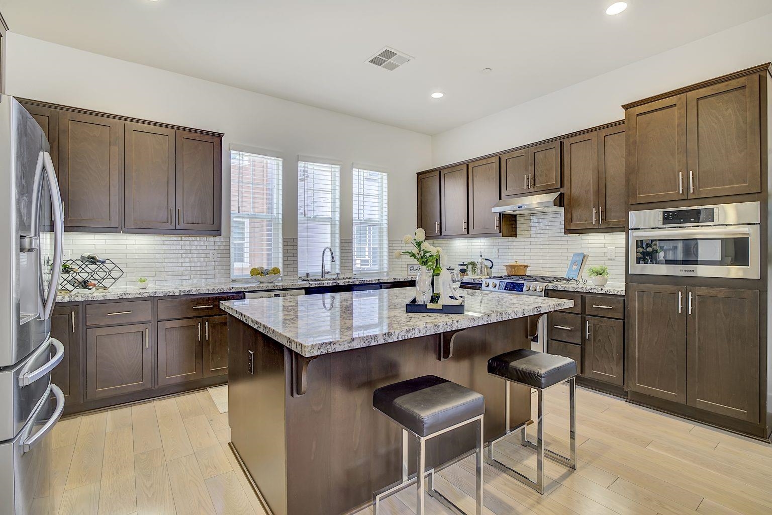 Detail Gallery Image 16 of 47 For 2008 Confidence Way, Dublin,  CA 94568 - 4 Beds | 3/1 Baths