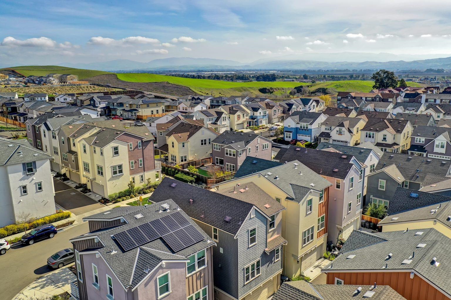 Detail Gallery Image 46 of 47 For 2008 Confidence Way, Dublin,  CA 94568 - 4 Beds | 3/1 Baths