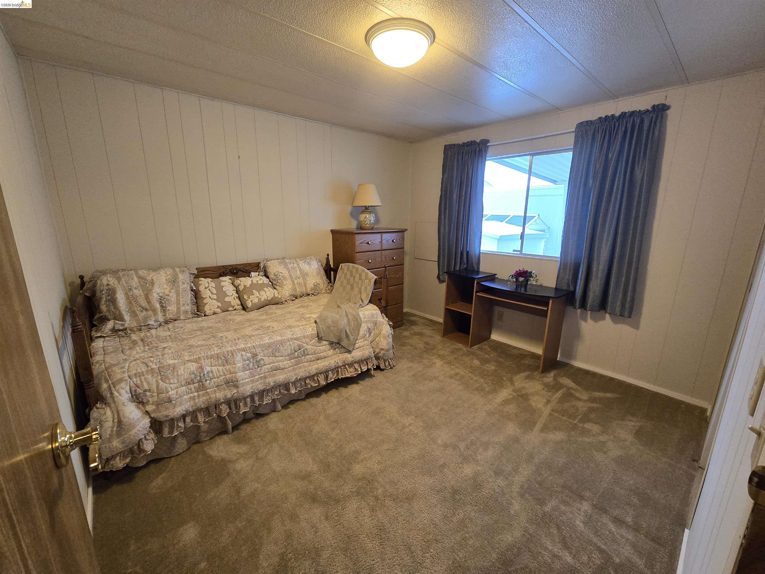 Detail Gallery Image 10 of 12 For 131 Banyon Dr, Pittsburg,  CA 94565 - 2 Beds | 2 Baths