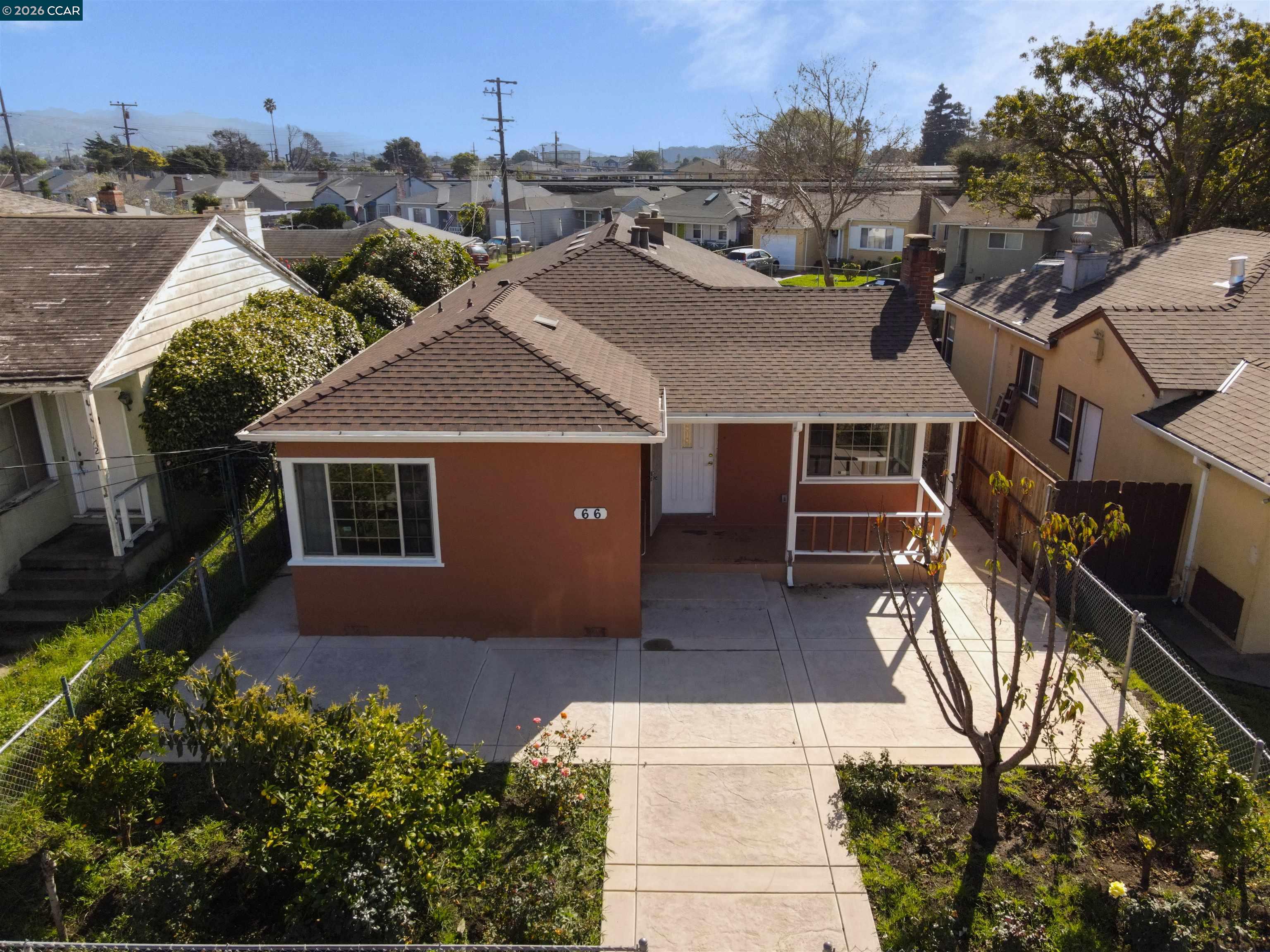 Front Image Thumbnail for CC41124365