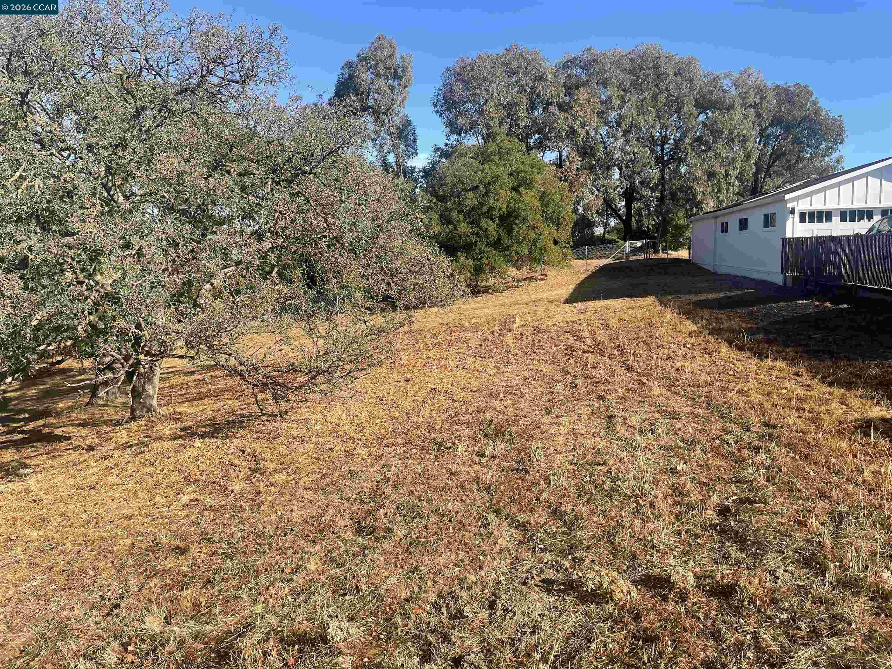 Detail Gallery Image 5 of 7 For 35 Hilltop Rd, Martinez,  CA 94553 - – Beds | – Baths