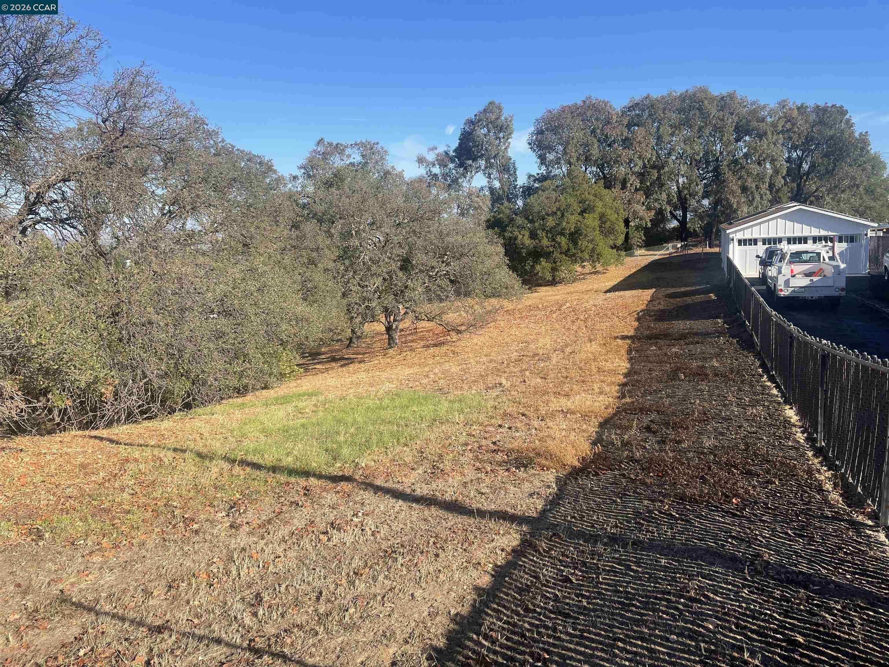 Detail Gallery Image 6 of 7 For 35 Hilltop Rd, Martinez,  CA 94553 - – Beds | – Baths