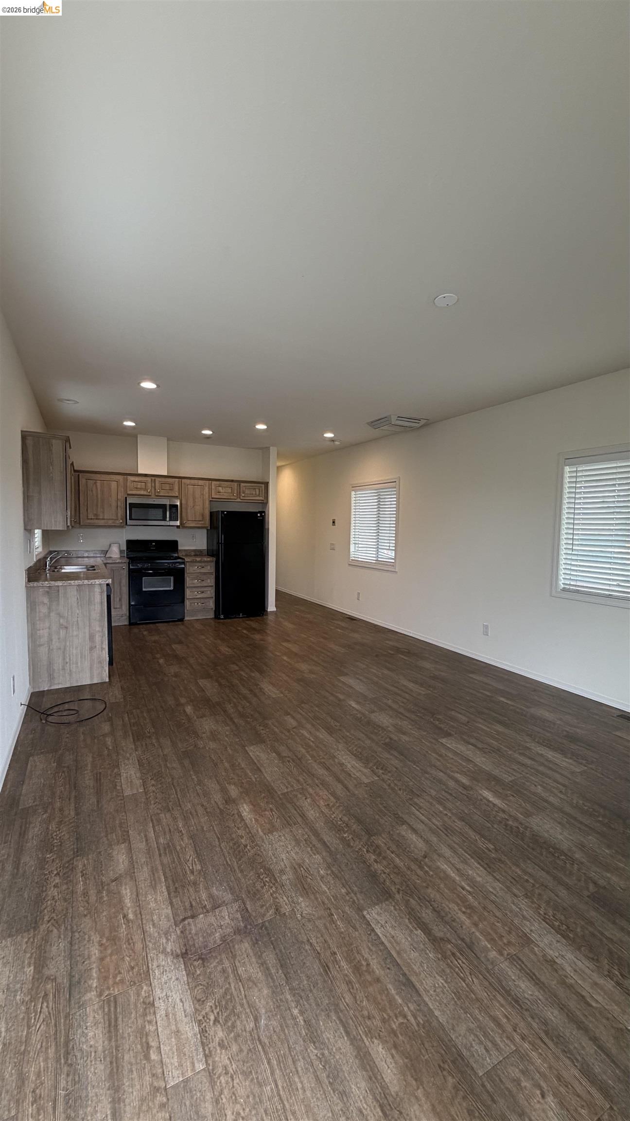 Detail Gallery Image 5 of 13 For 4449 S Carpenter Rd #C-1,  Modesto,  CA 95358 - 2 Beds | 1 Baths