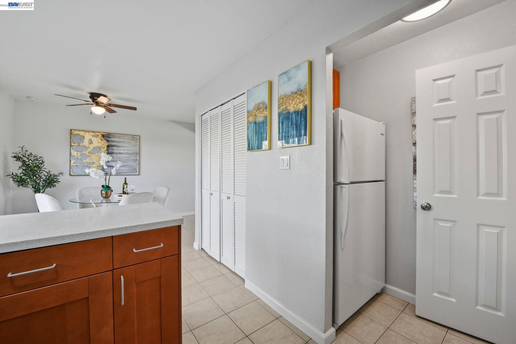 Detail Gallery Image 14 of 39 For 34597 Bluestone Cmn, Fremont,  CA 94555 - 3 Beds | 1/1 Baths