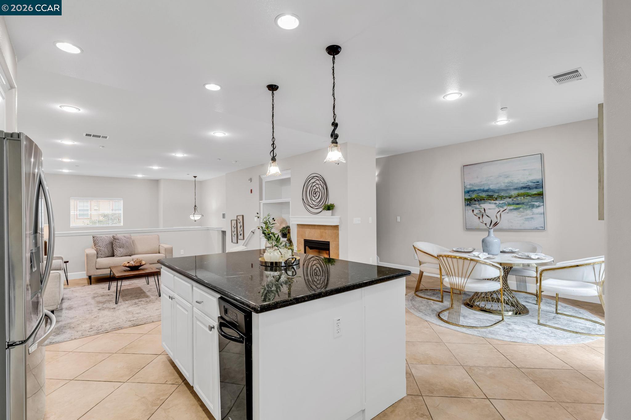 Photo #18: 41124373 Listing: Photo #18