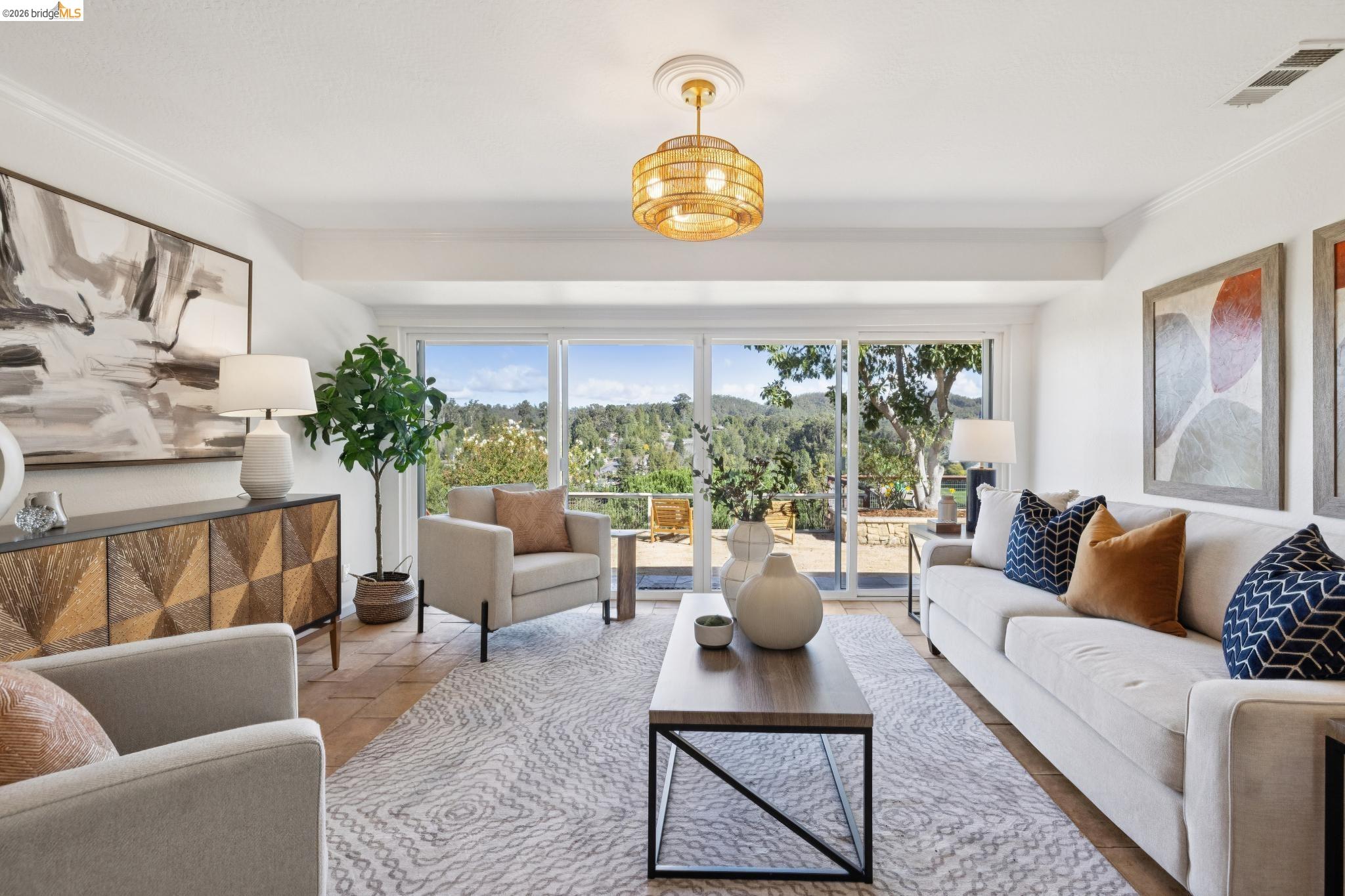 Detail Gallery Image 22 of 60 For 4450 Turner Ave, Oakland,  CA 94605 - 4 Beds | 3 Baths