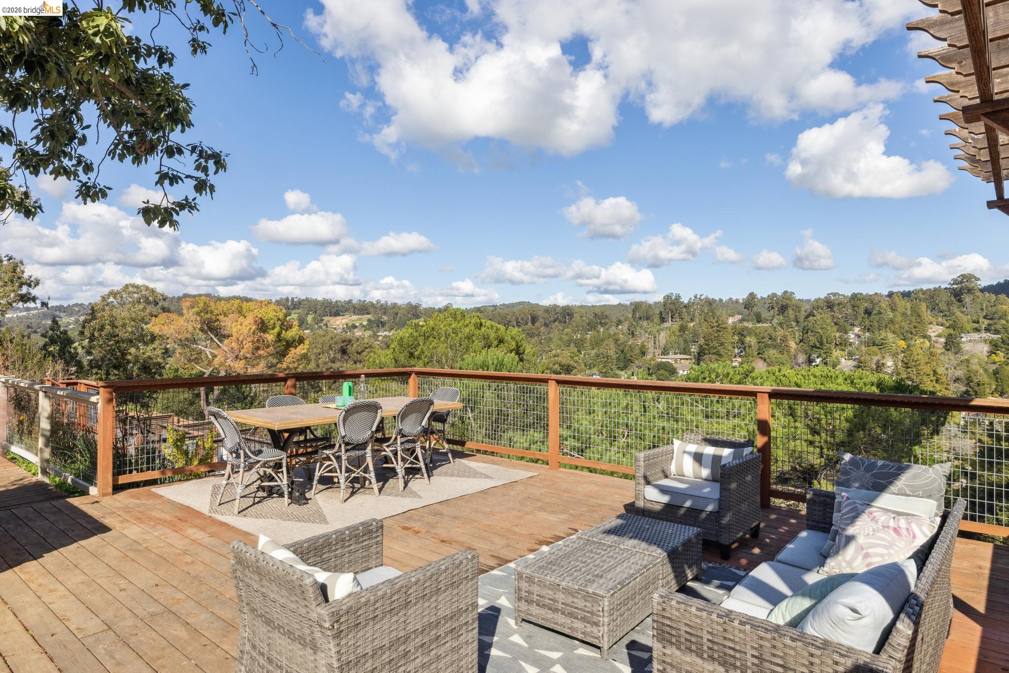 Detail Gallery Image 41 of 60 For 4450 Turner Ave, Oakland,  CA 94605 - 4 Beds | 3 Baths