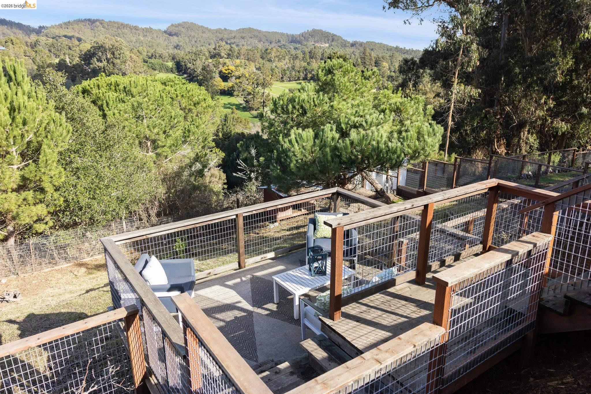 Detail Gallery Image 47 of 60 For 4450 Turner Ave, Oakland,  CA 94605 - 4 Beds | 3 Baths