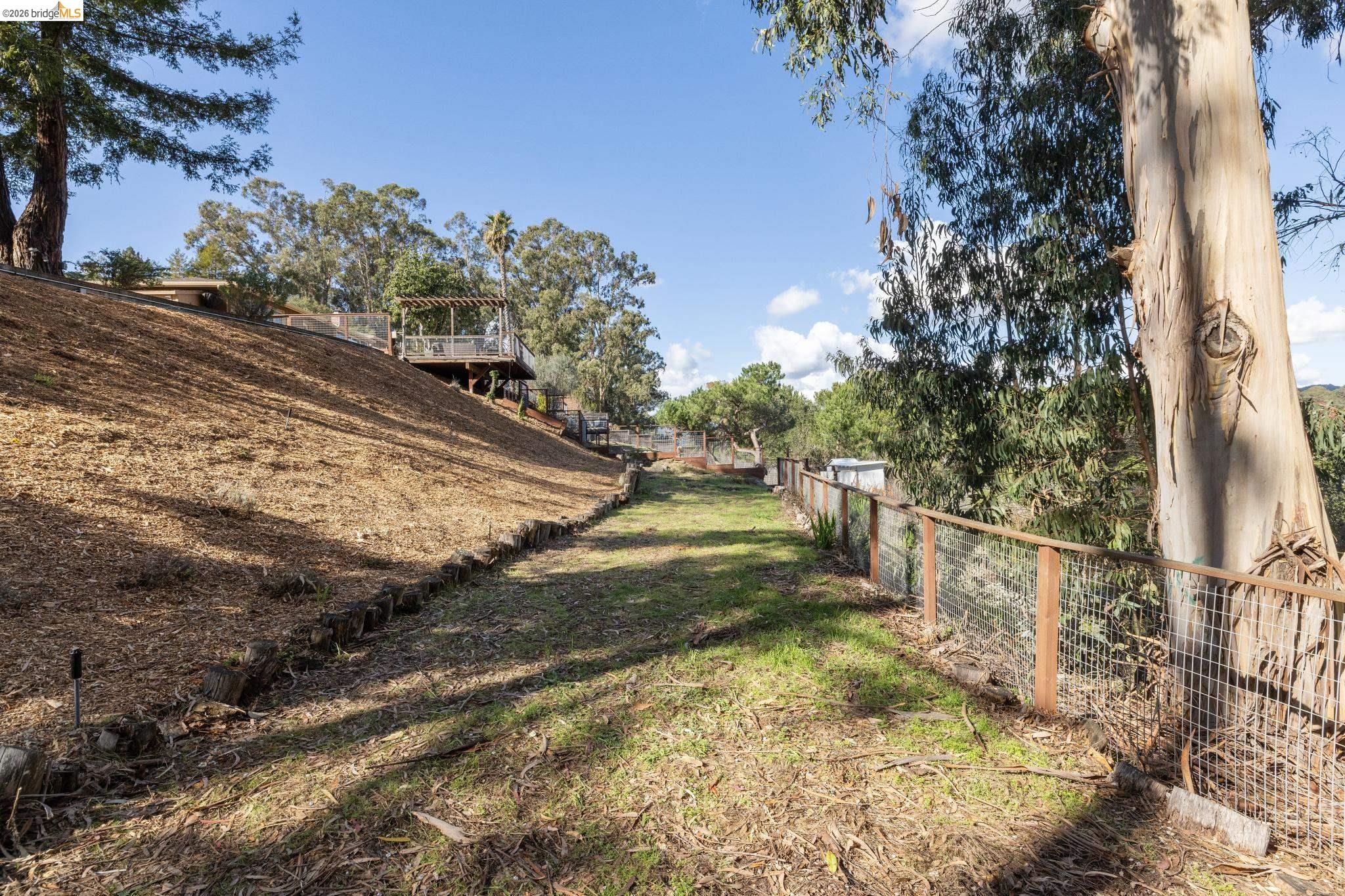 Detail Gallery Image 54 of 60 For 4450 Turner Ave, Oakland,  CA 94605 - 4 Beds | 3 Baths