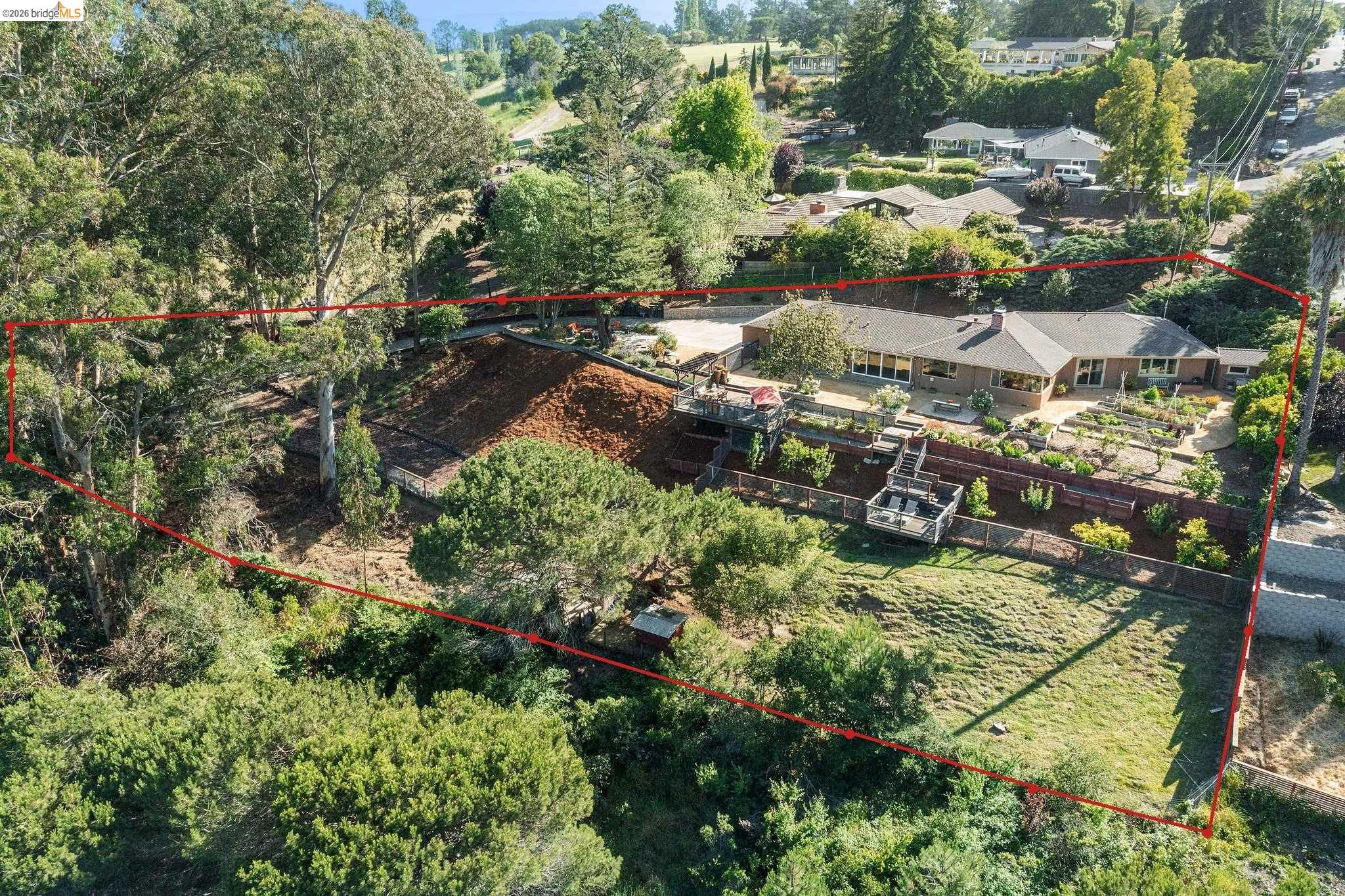 Detail Gallery Image 56 of 60 For 4450 Turner Ave, Oakland,  CA 94605 - 4 Beds | 3 Baths