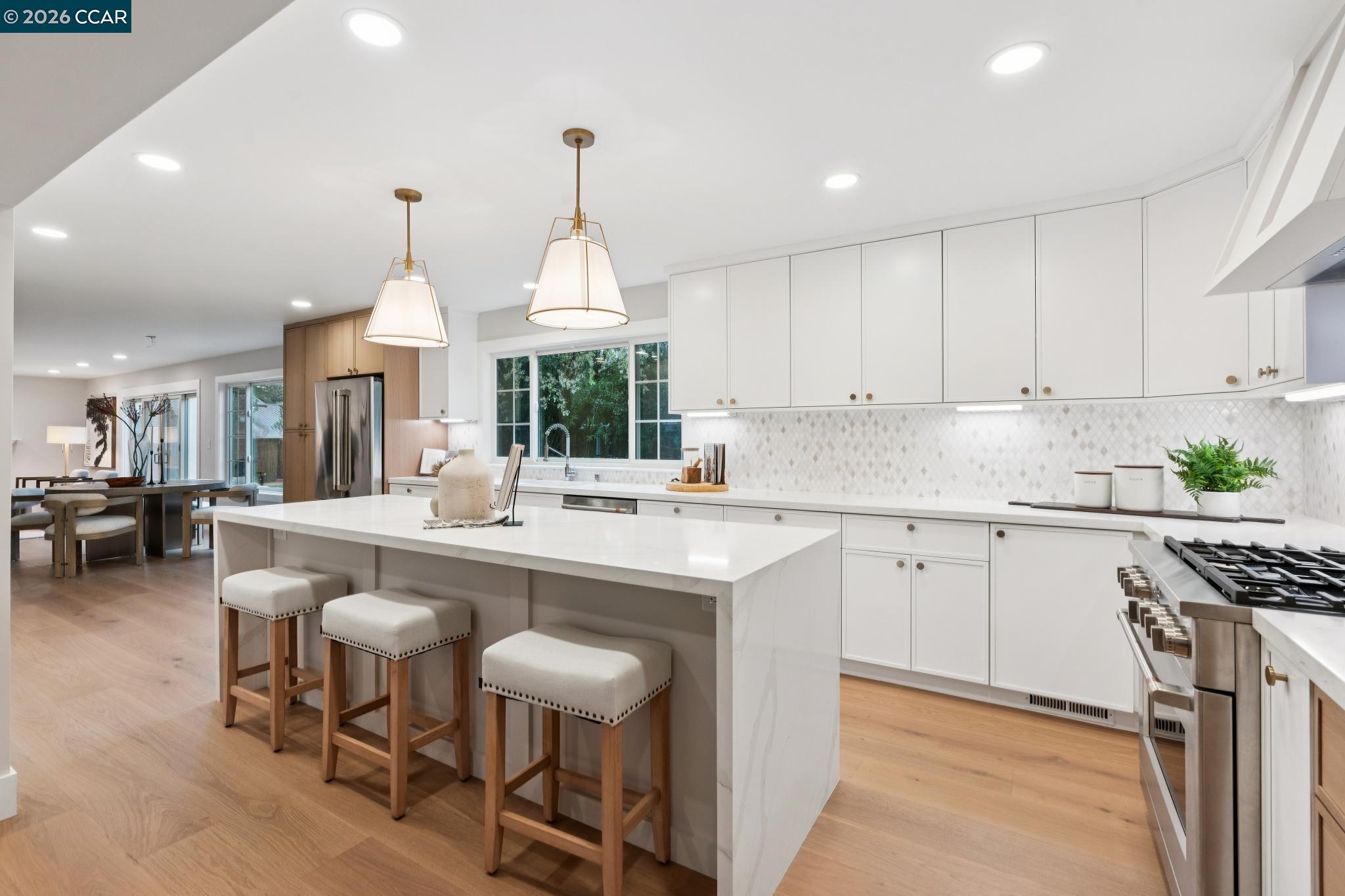 Detail Gallery Image 13 of 56 For 587 Morninghome Rd, Danville,  CA 94526 - 4 Beds | 3 Baths