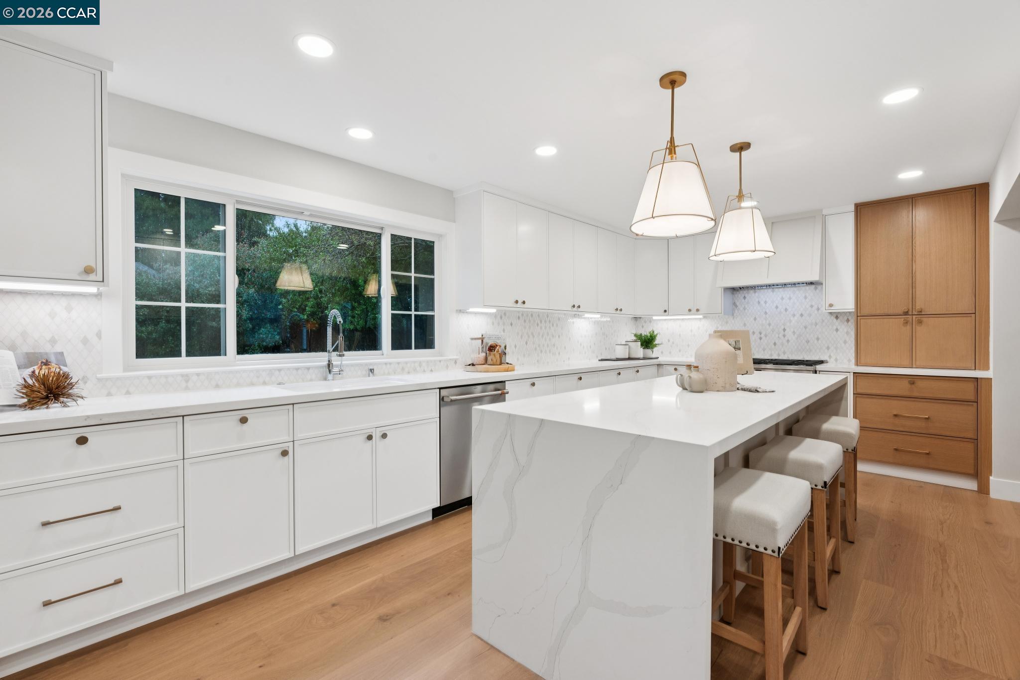 Detail Gallery Image 15 of 56 For 587 Morninghome Rd, Danville,  CA 94526 - 4 Beds | 3 Baths