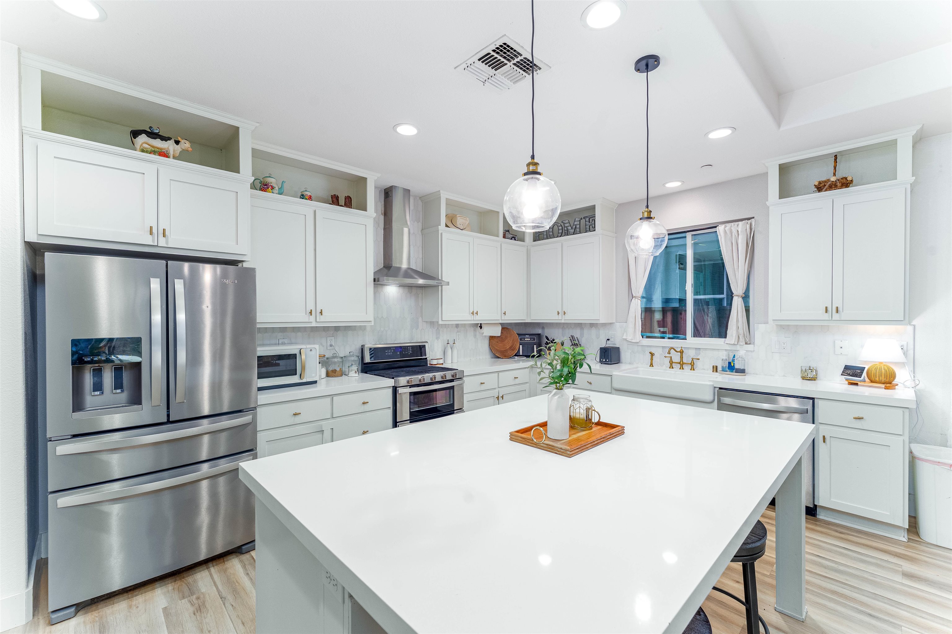 Detail Gallery Image 13 of 37 For 353 Barn Dance Way, Oakley,  CA 94561 - 4 Beds | 3 Baths