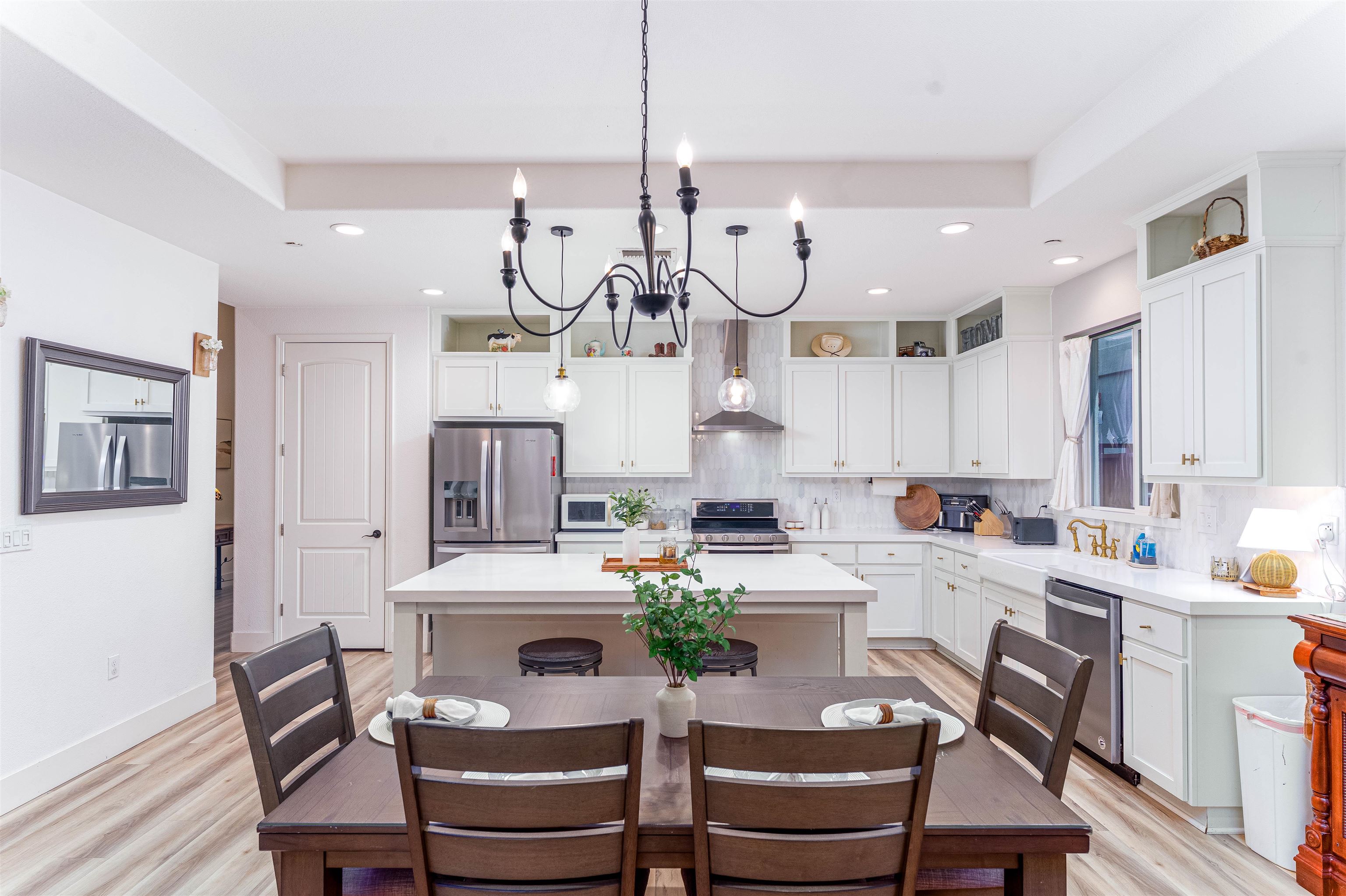 Detail Gallery Image 15 of 37 For 353 Barn Dance Way, Oakley,  CA 94561 - 4 Beds | 3 Baths