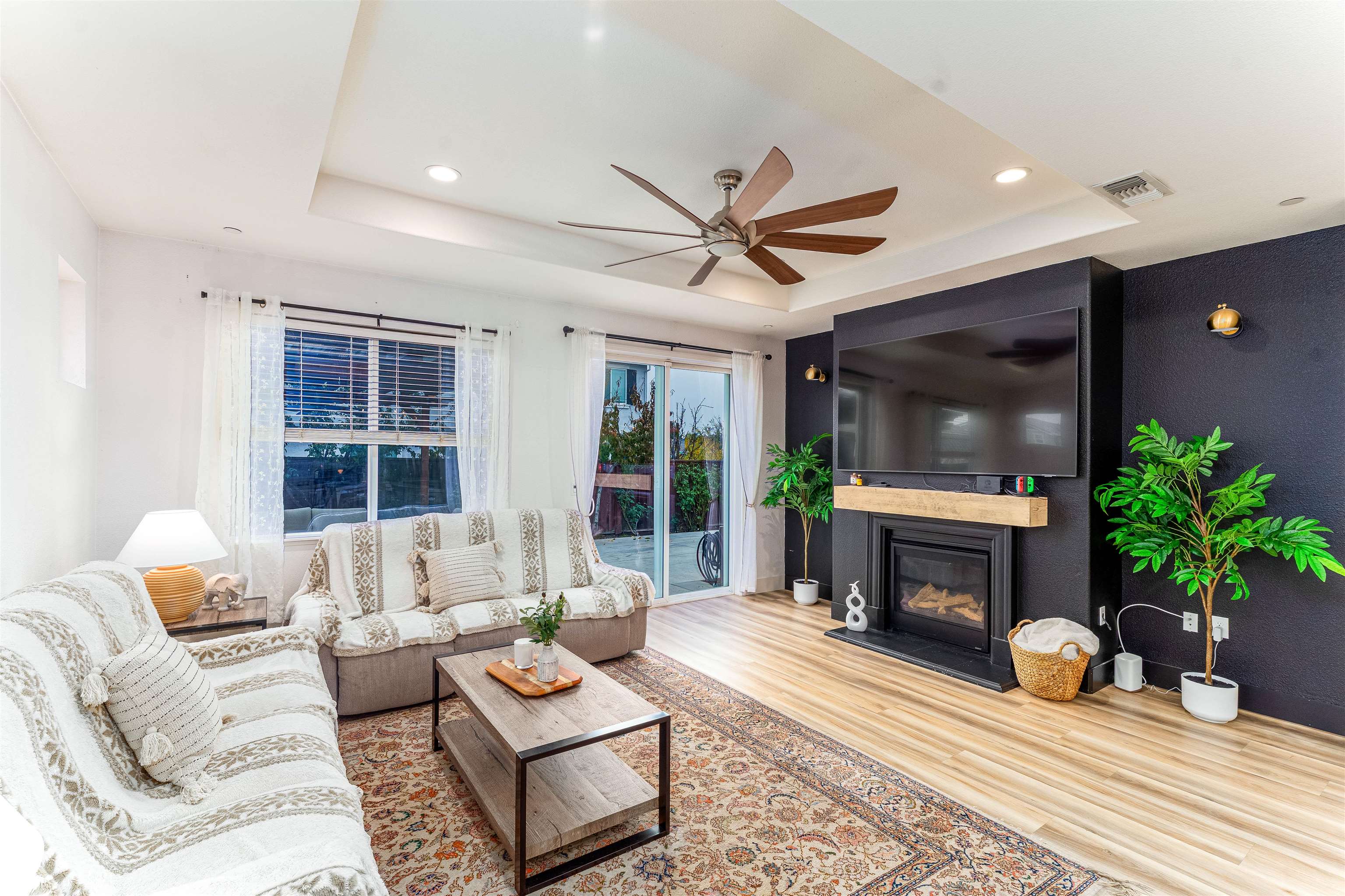 Detail Gallery Image 17 of 37 For 353 Barn Dance Way, Oakley,  CA 94561 - 4 Beds | 3 Baths