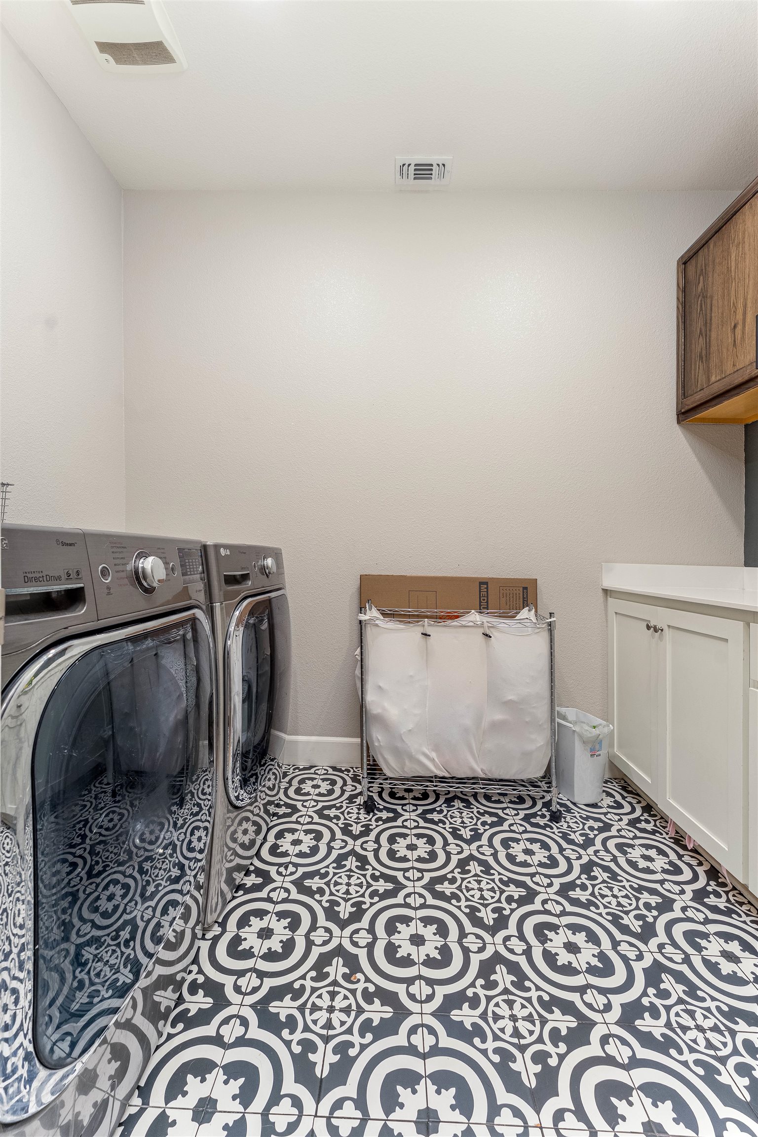 Detail Gallery Image 21 of 37 For 353 Barn Dance Way, Oakley,  CA 94561 - 4 Beds | 3 Baths