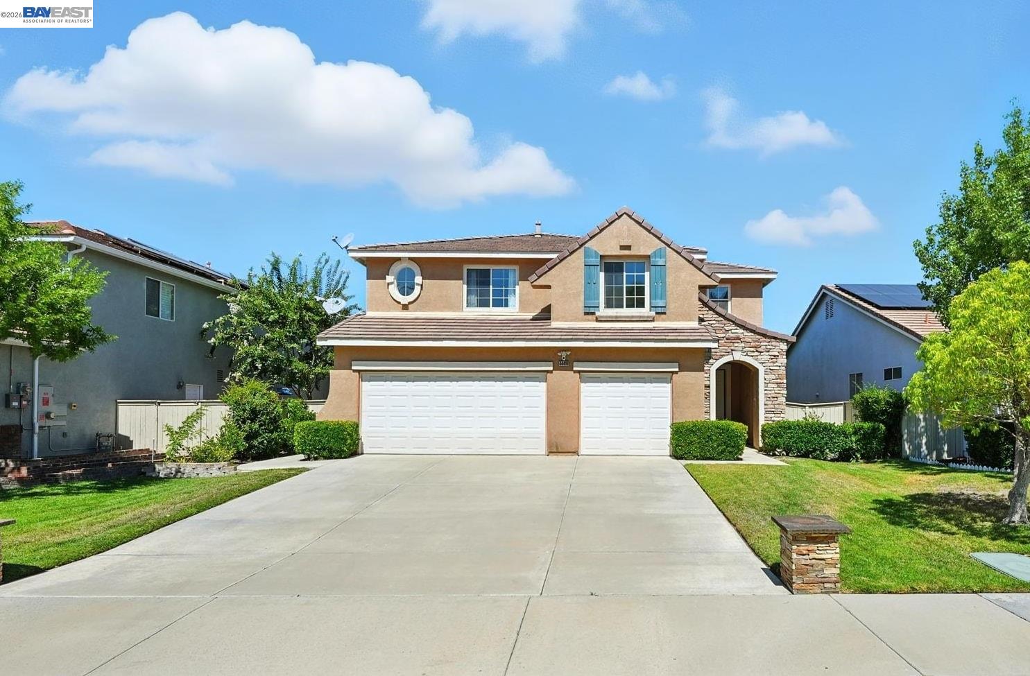 Front Image Thumbnail for BE41124381