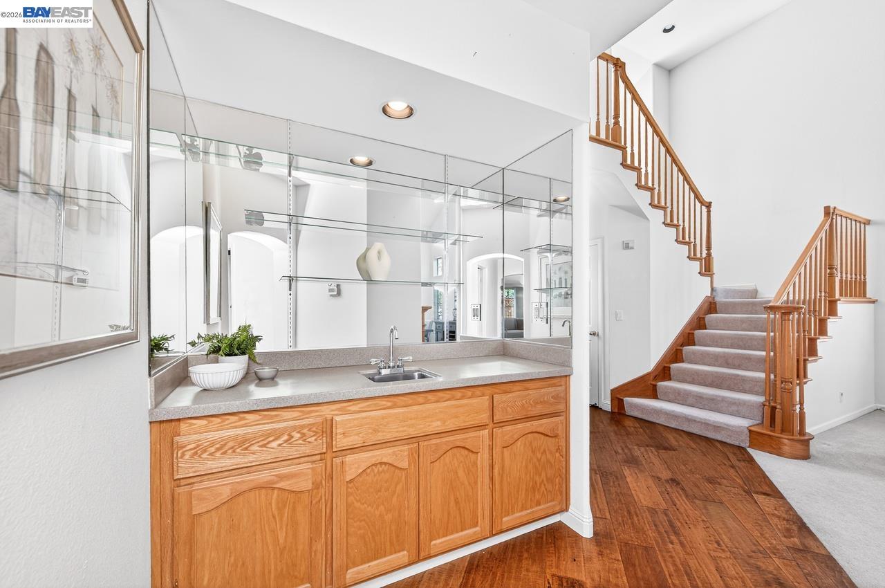 Detail Gallery Image 26 of 46 For 579 Amberwood Way, Livermore,  CA 94551 - 4 Beds | 3 Baths