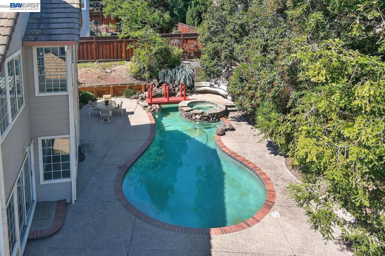 Detail Gallery Image 4 of 46 For 579 Amberwood Way, Livermore,  CA 94551 - 4 Beds | 3 Baths