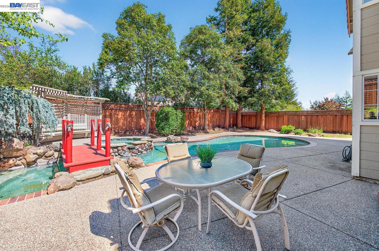 Detail Gallery Image 42 of 46 For 579 Amberwood Way, Livermore,  CA 94551 - 4 Beds | 3 Baths