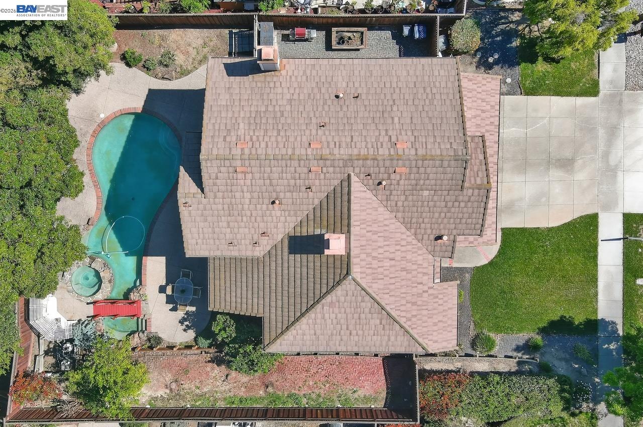 Detail Gallery Image 46 of 46 For 579 Amberwood Way, Livermore,  CA 94551 - 4 Beds | 3 Baths