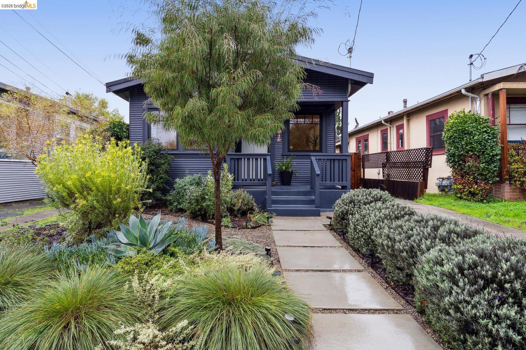 Front Image Thumbnail for EB41124385