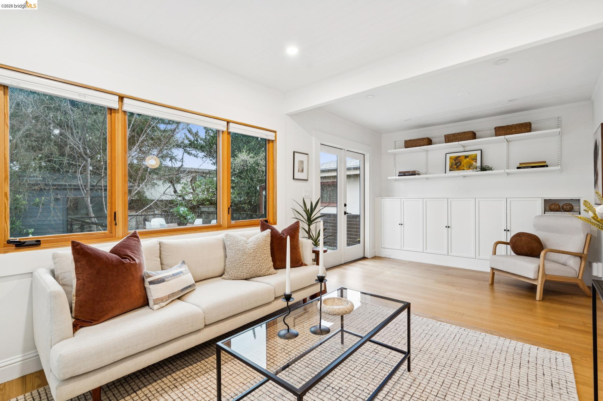 Detail Gallery Image 15 of 29 For 3545 Redding St, Oakland,  CA 94619 - 2 Beds | 2 Baths