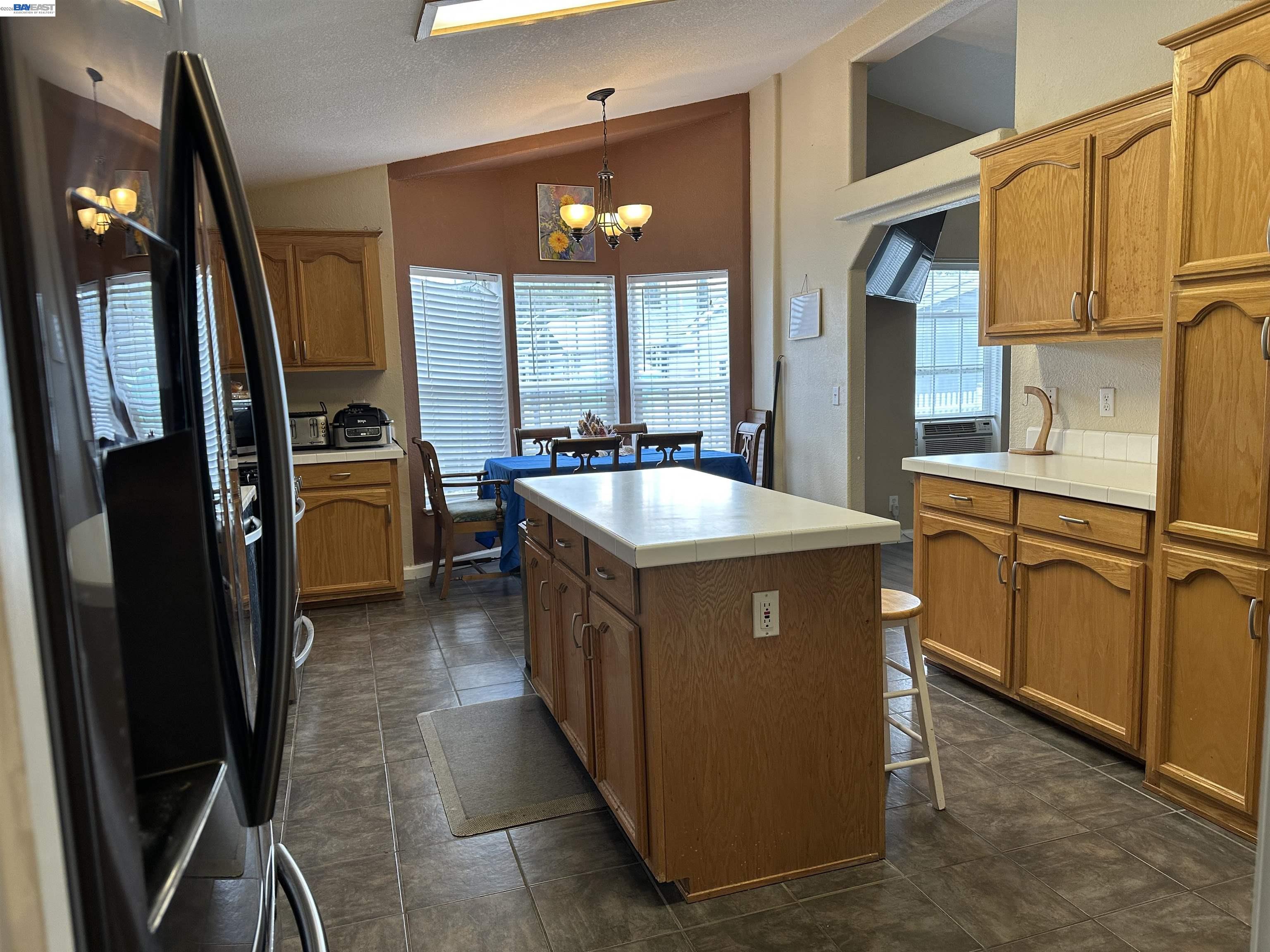 Detail Gallery Image 18 of 41 For 88 Delta Grn, Fremont,  CA 94538 - 3 Beds | 2 Baths