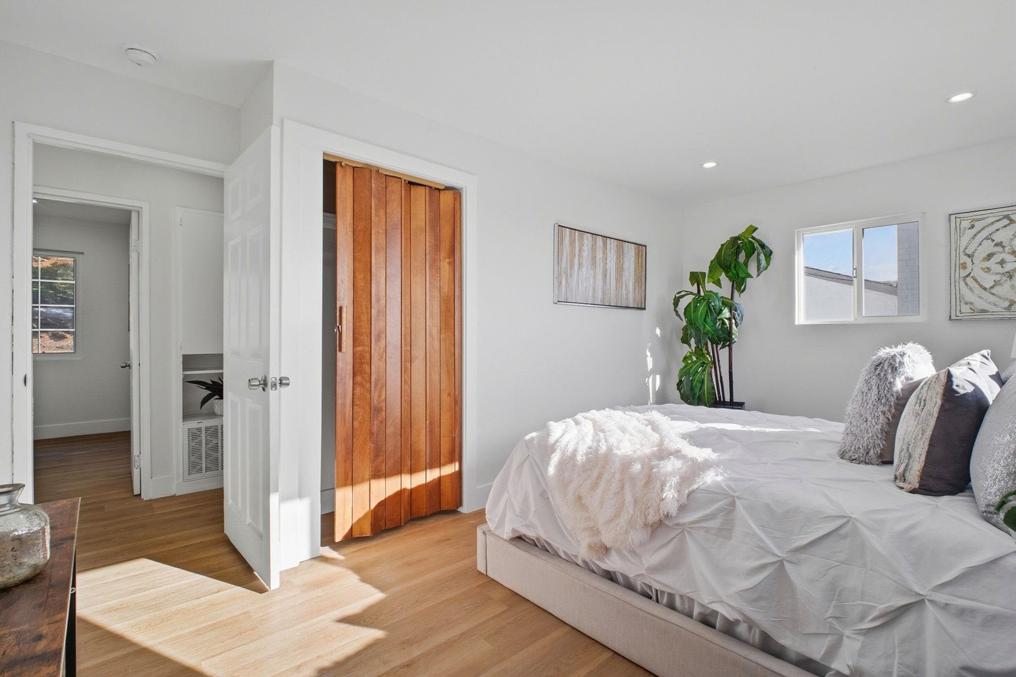 Detail Gallery Image 23 of 40 For 14644 Saturn Dr, San Leandro,  CA 94578 - 5 Beds | 2 Baths