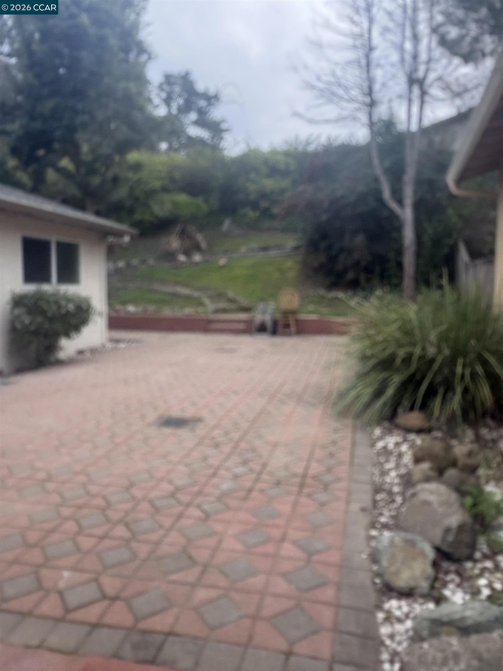 Detail Gallery Image 14 of 15 For 1394 Sussex Way, Concord,  CA 94521 - 3 Beds | 2 Baths