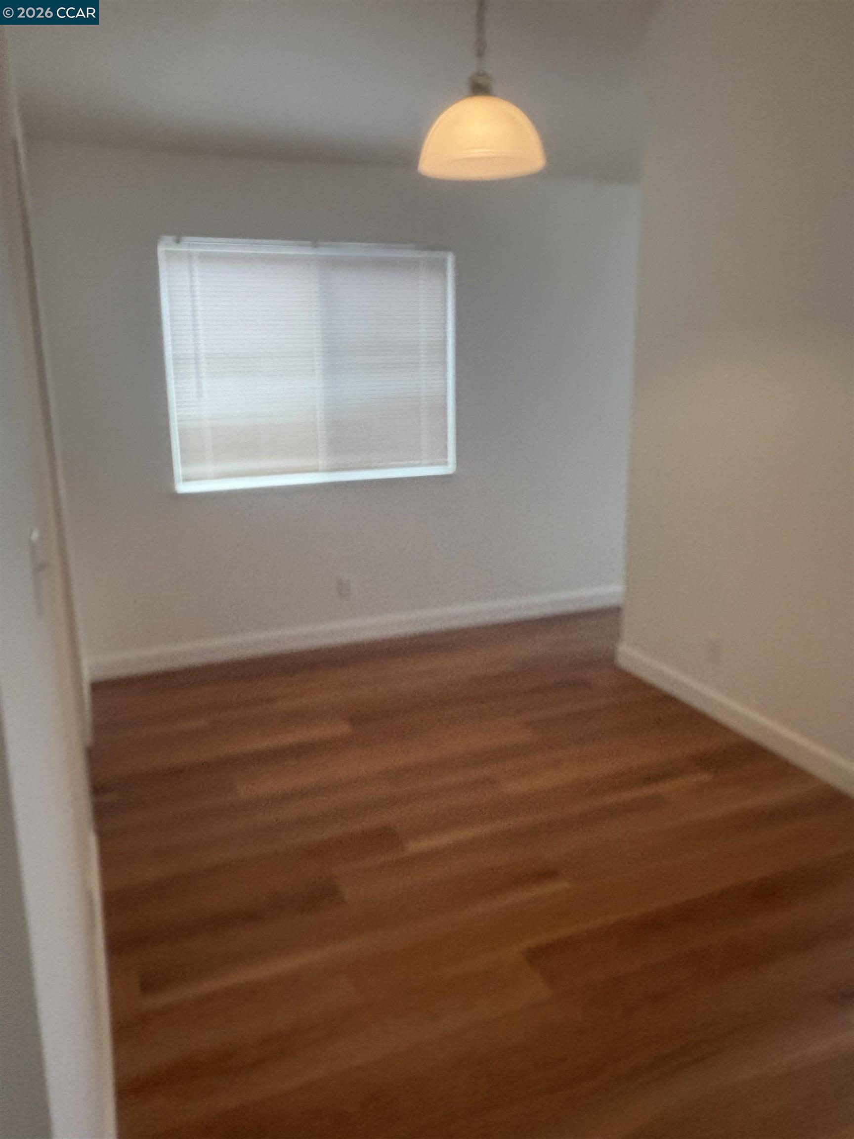 Detail Gallery Image 4 of 15 For 1394 Sussex Way, Concord,  CA 94521 - 3 Beds | 2 Baths