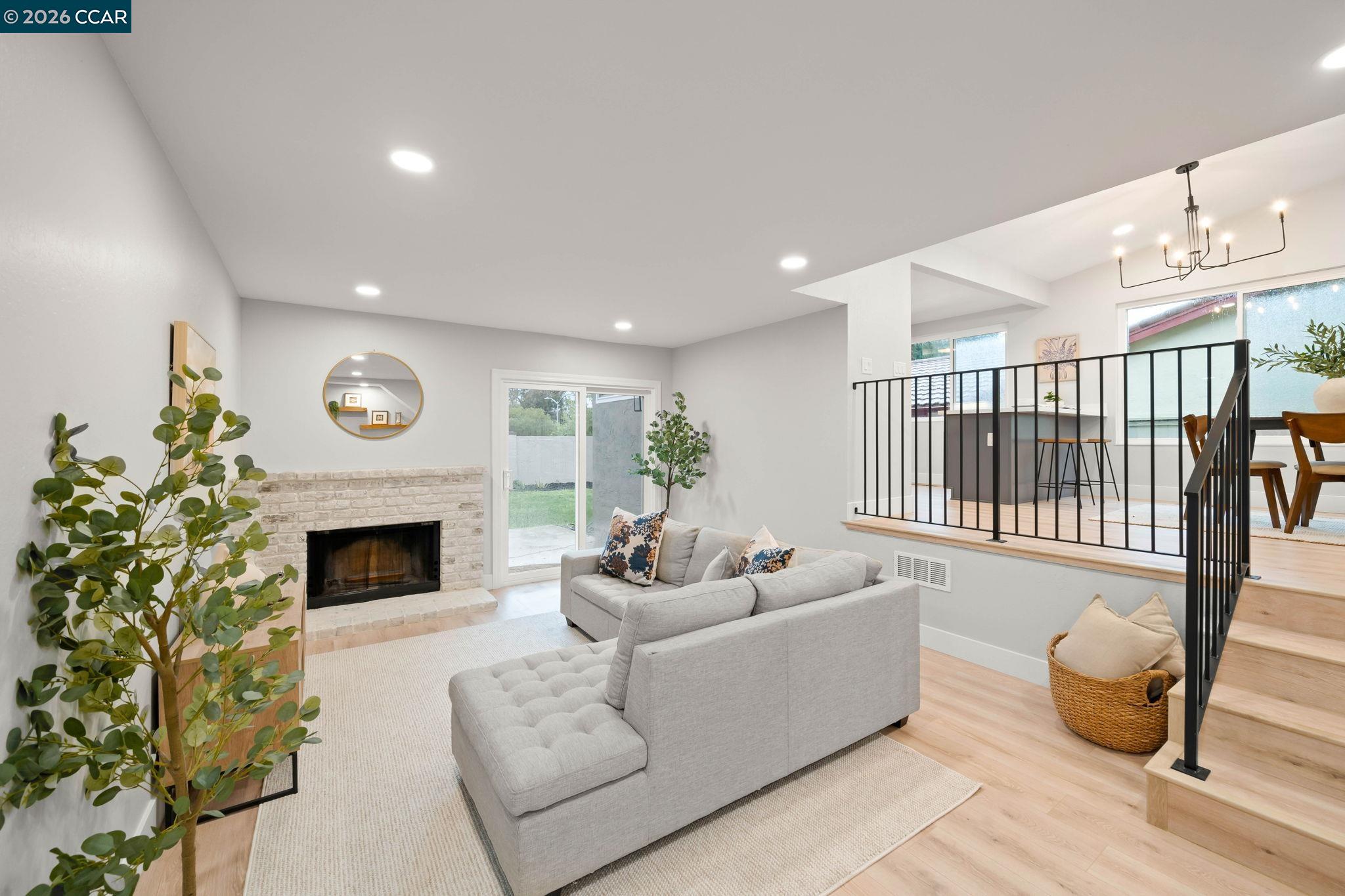 Detail Gallery Image 12 of 50 For 2824 Sombrero Cir, San Ramon,  CA 94583 - 4 Beds | 3 Baths