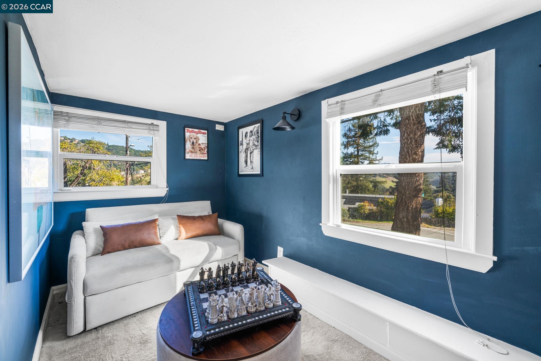 Detail Gallery Image 19 of 34 For 3649 Shone Ave, Oakland,  CA 94605 - 2 Beds | 2 Baths