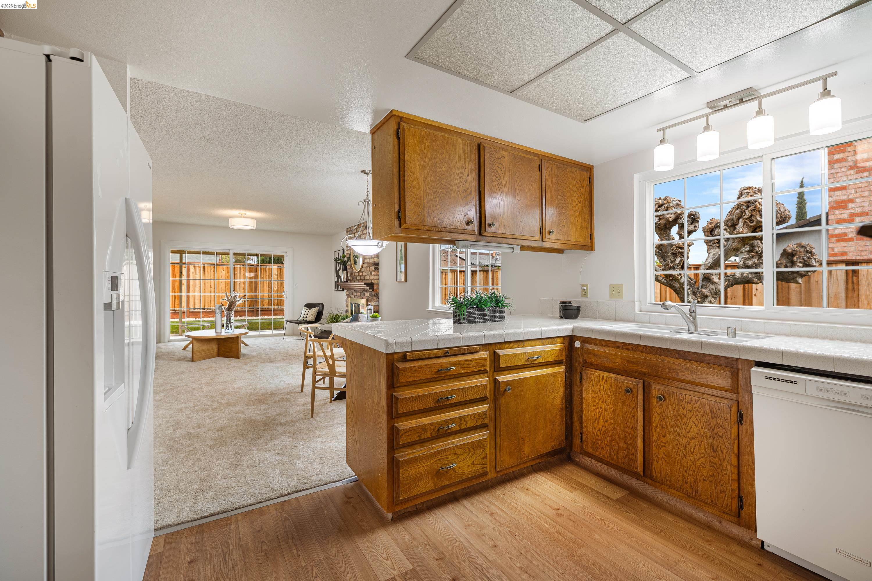 Detail Gallery Image 29 of 59 For 1631 Limewood Pl, Pittsburg,  CA 94565 - 3 Beds | 2 Baths