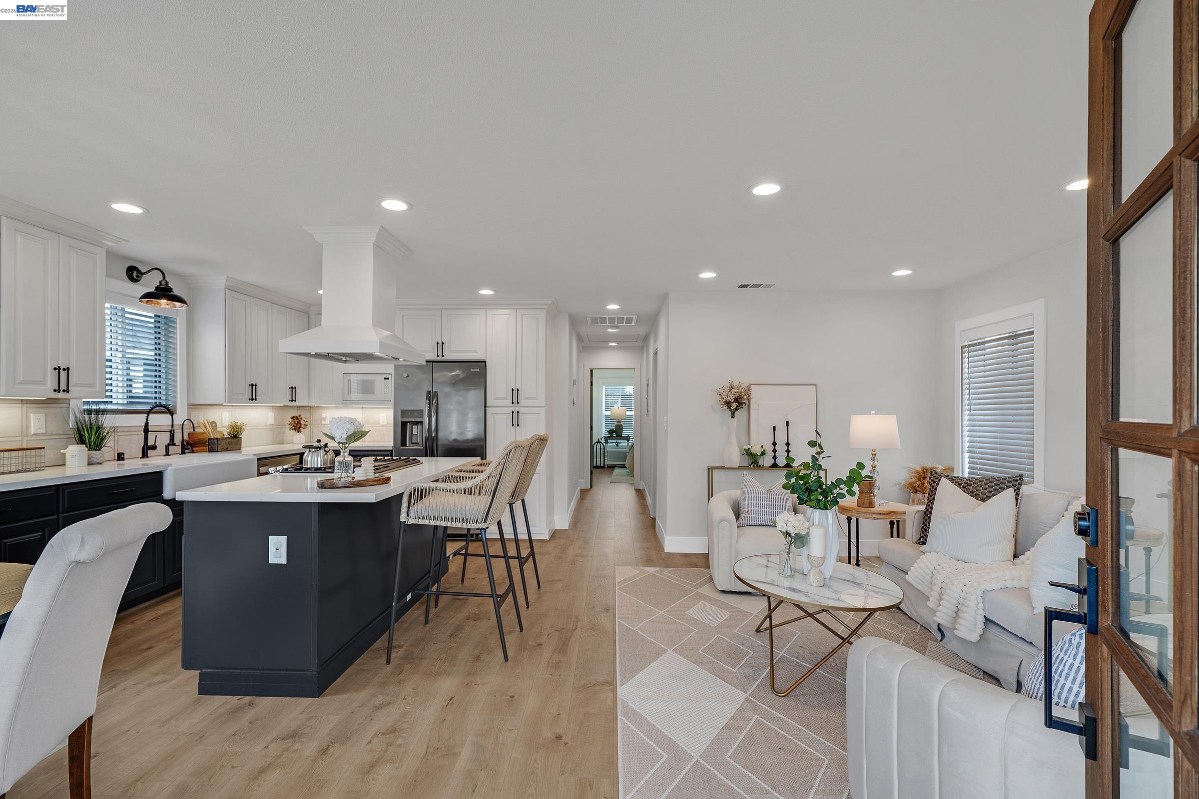 Detail Gallery Image 5 of 34 For 1861 Linden St, Livermore,  CA 94551 - 4 Beds | 3 Baths